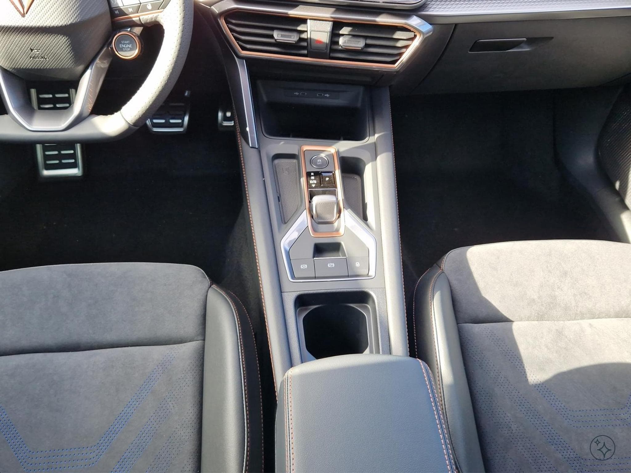 Cupra Formentor 1.5eTSI - 110kW/150ch (2026) - Photo 8