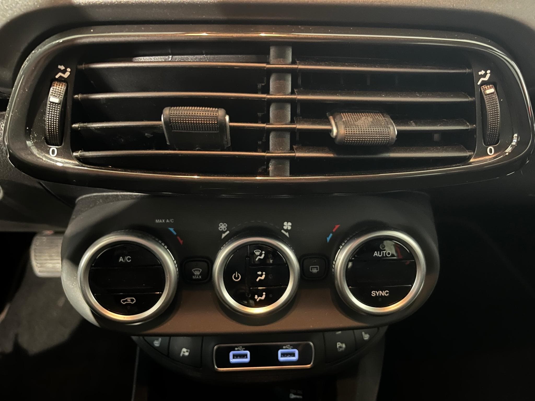 Fiat 500X SPORT 1.3 FireFly 150cv DCT (2021) - Photo 20