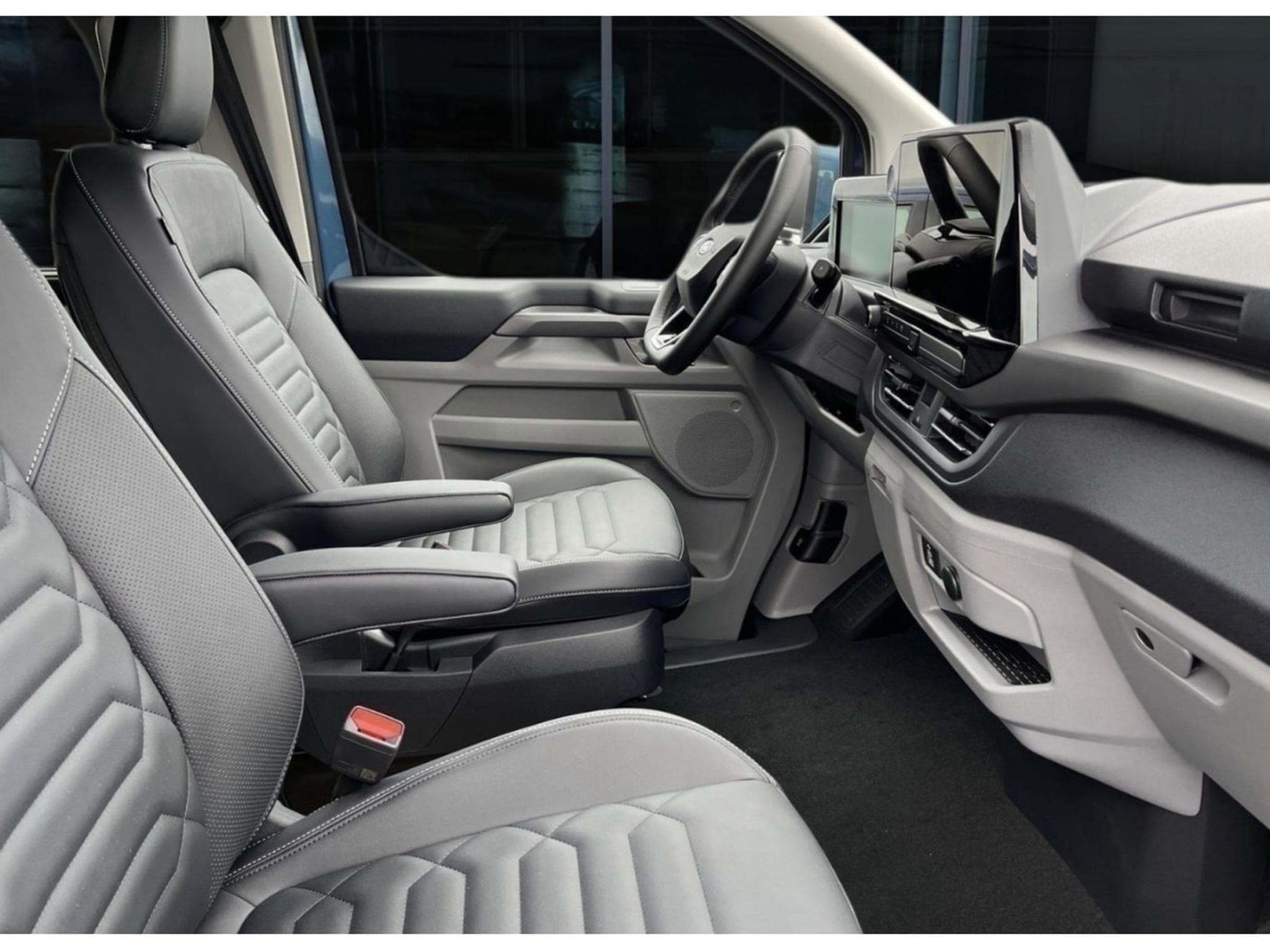 Ford Tourneo Ford Tourneo Custom L1 Titanium Automatique (2026) - Foto 11