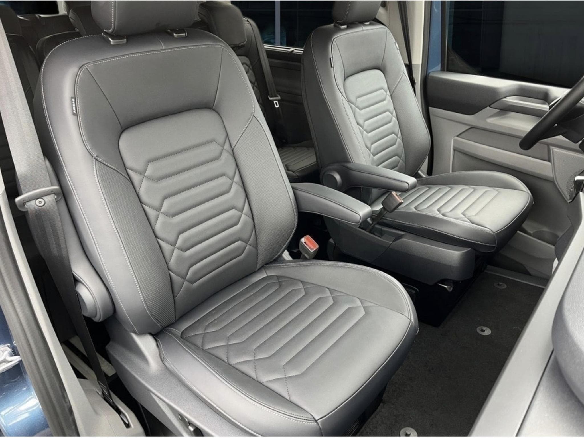 Ford Tourneo Ford Tourneo Custom L1 Titanium Automatique (2026) - Foto 15