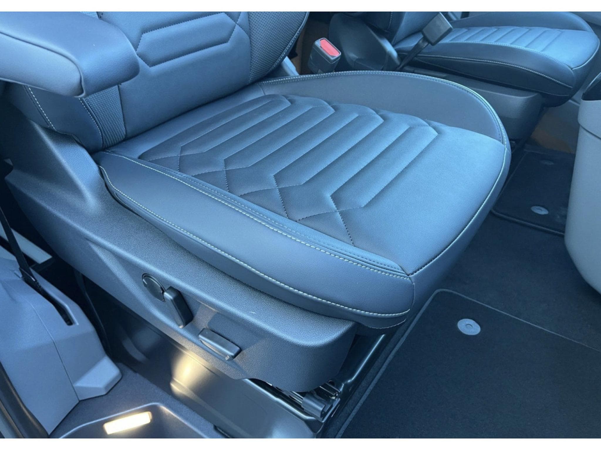 Ford Tourneo Ford Tourneo Custom Titanium X L1 Automatique (2026) - Foto 5