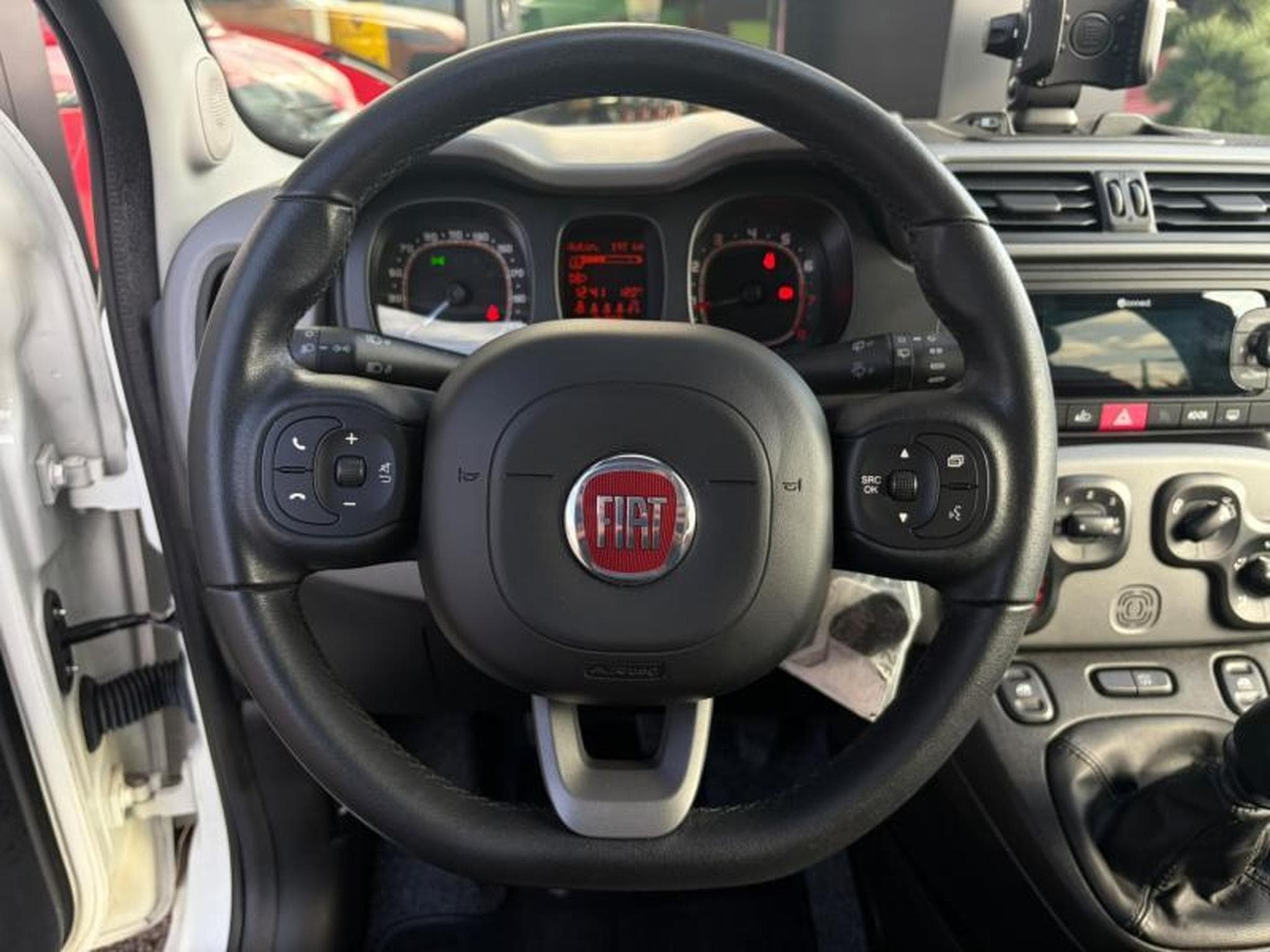 Fiat Panda Easy 1.2 69ch/Clim/PDC (2017) - Photo 7