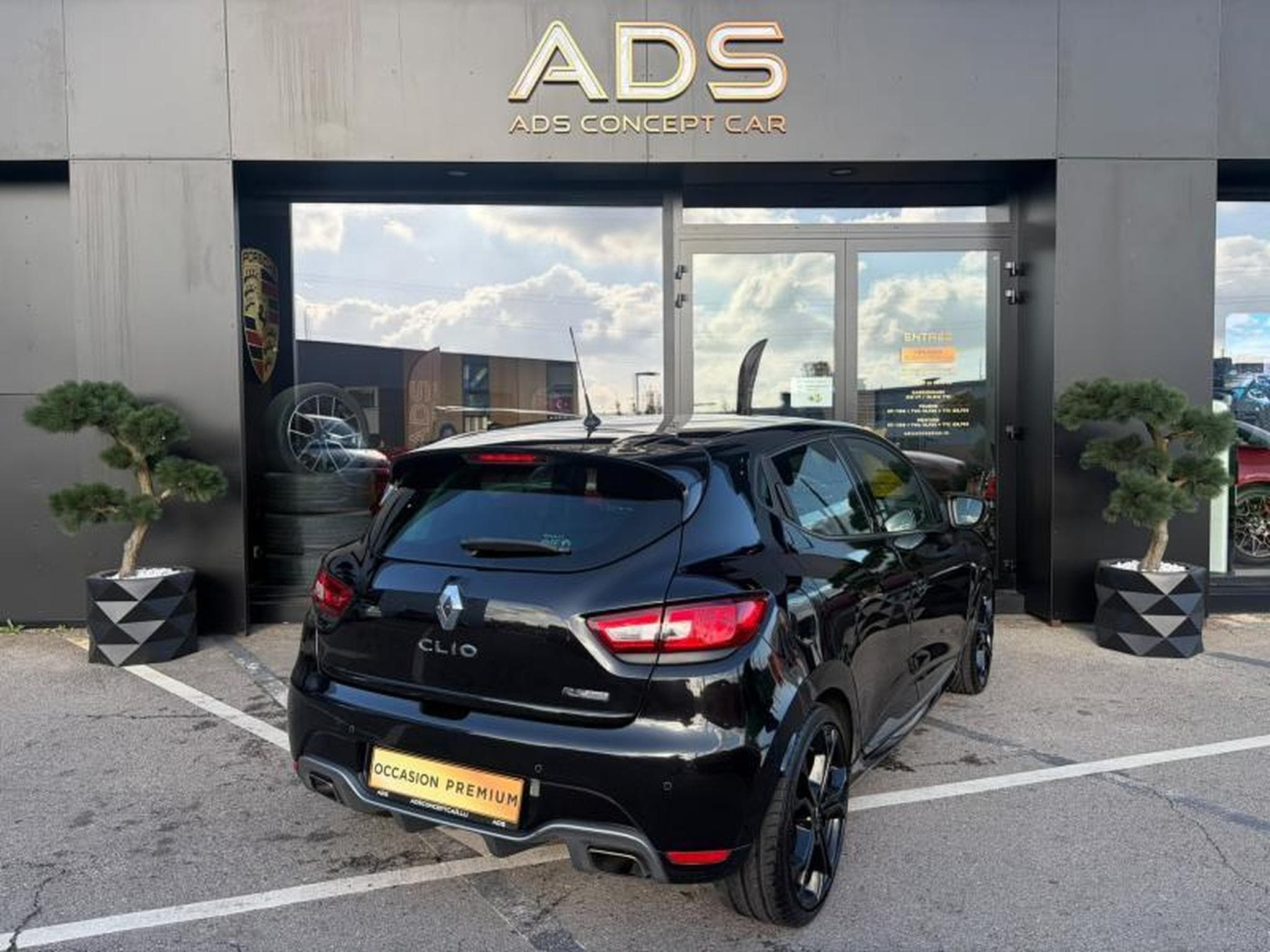 Renault Clio IV RS 1.6 200ch/PDC/GPS (2014) - Photo 3
