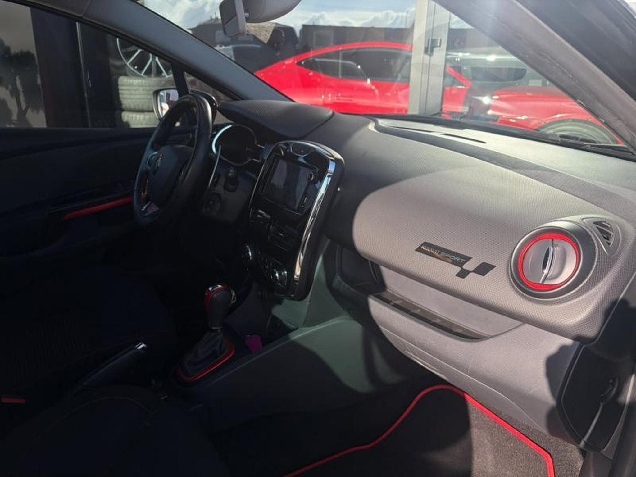 Renault Clio IV RS 1.6 200ch/PDC/GPS (2014) - Photo 11