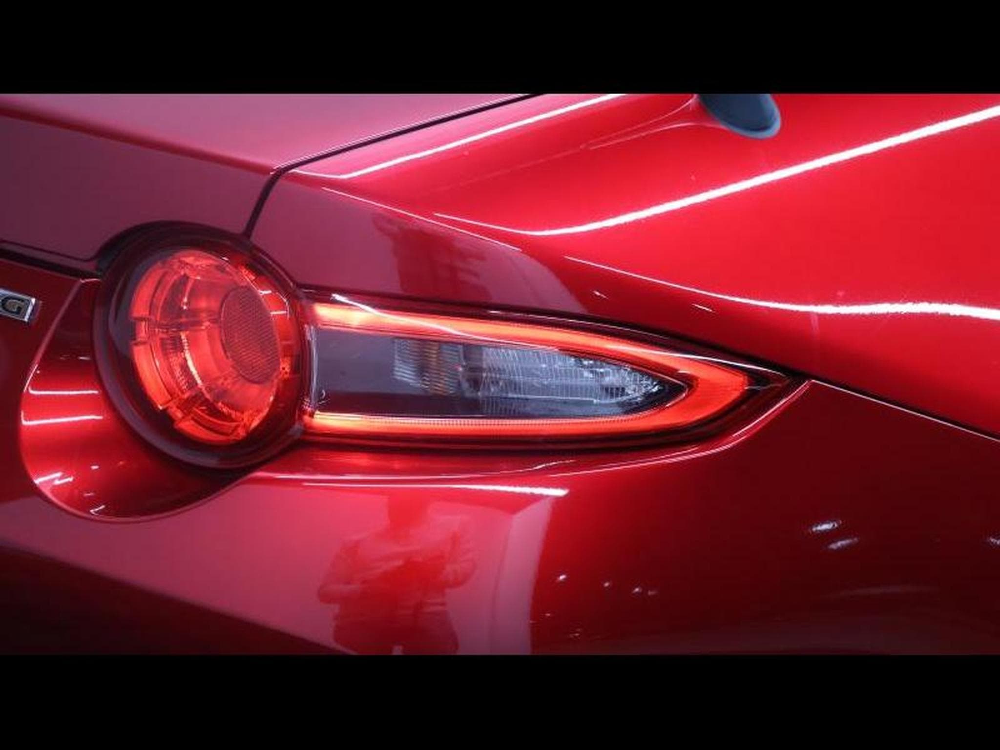 Mazda MX-5 Skyactiv-G 130ch (2021) - Photo 26