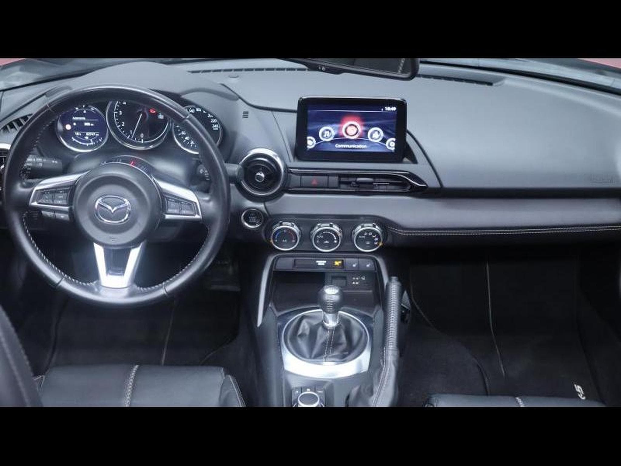 Mazda MX-5 Skyactiv-G 130ch (2021) - Photo 33