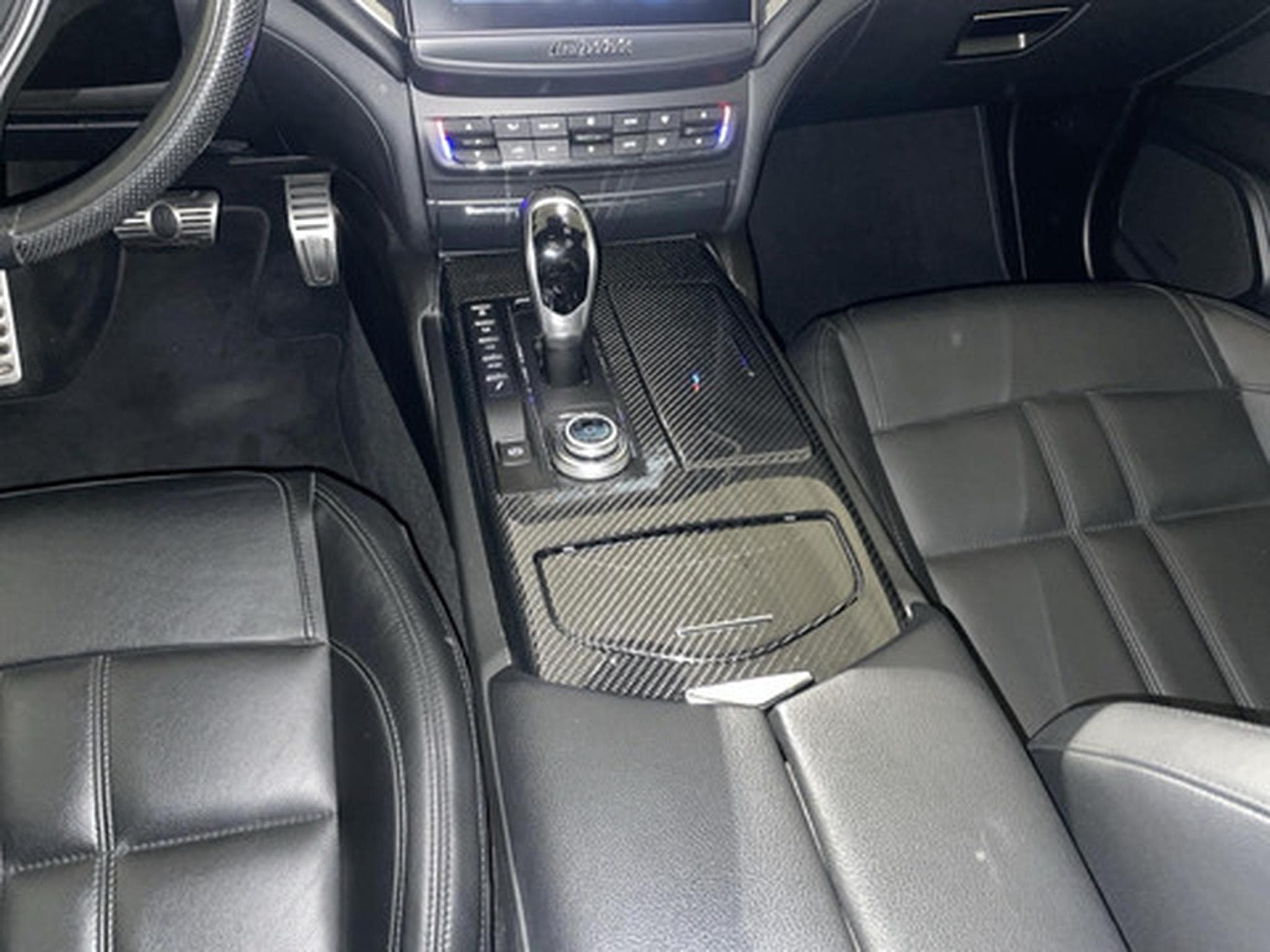 Maserati Ghibli 3.0 Aut. Limousine (2019) - Photo 10