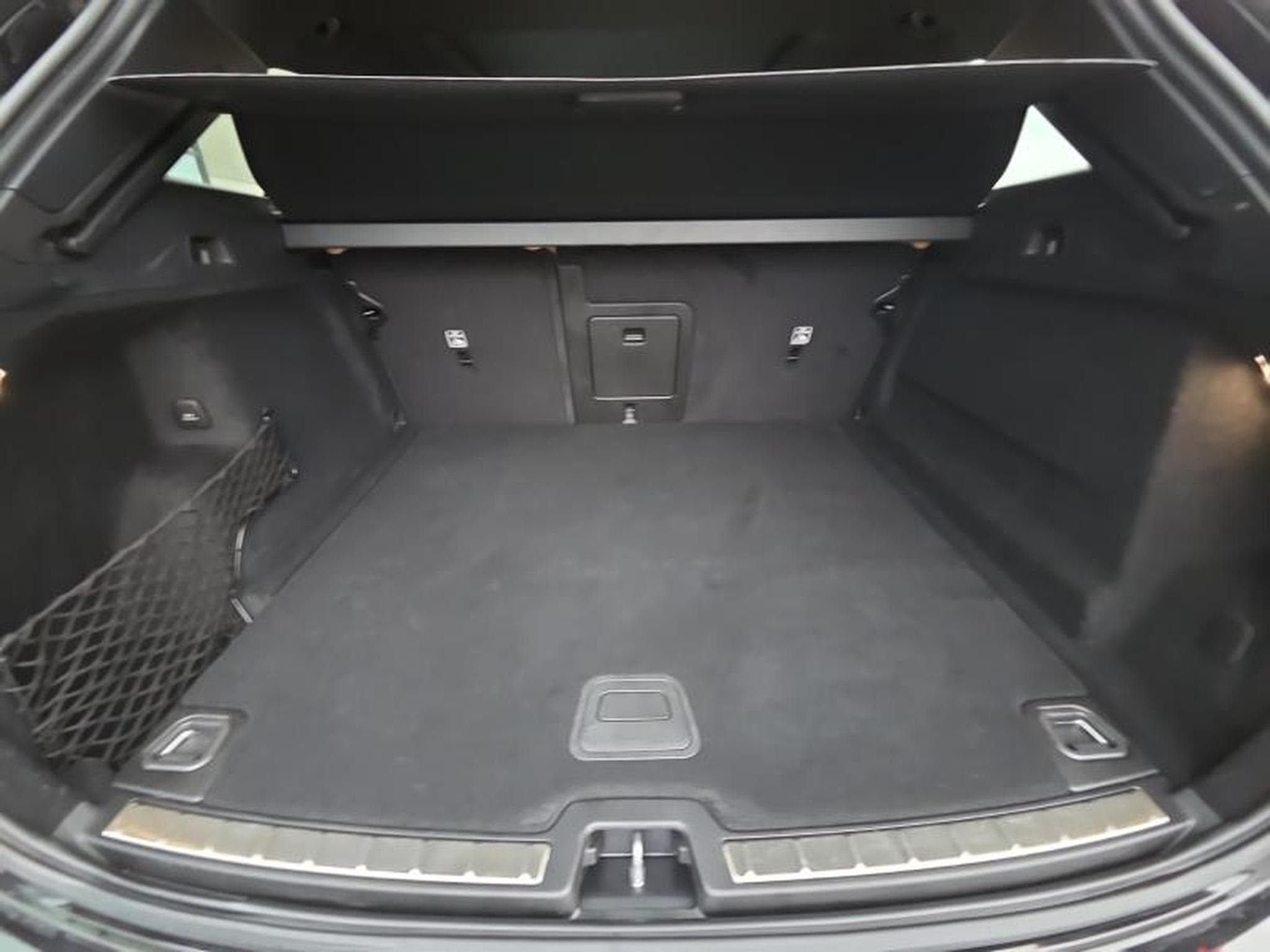 Volvo XC60 B4 Plus Dark / Essence (2022) - Photo 19