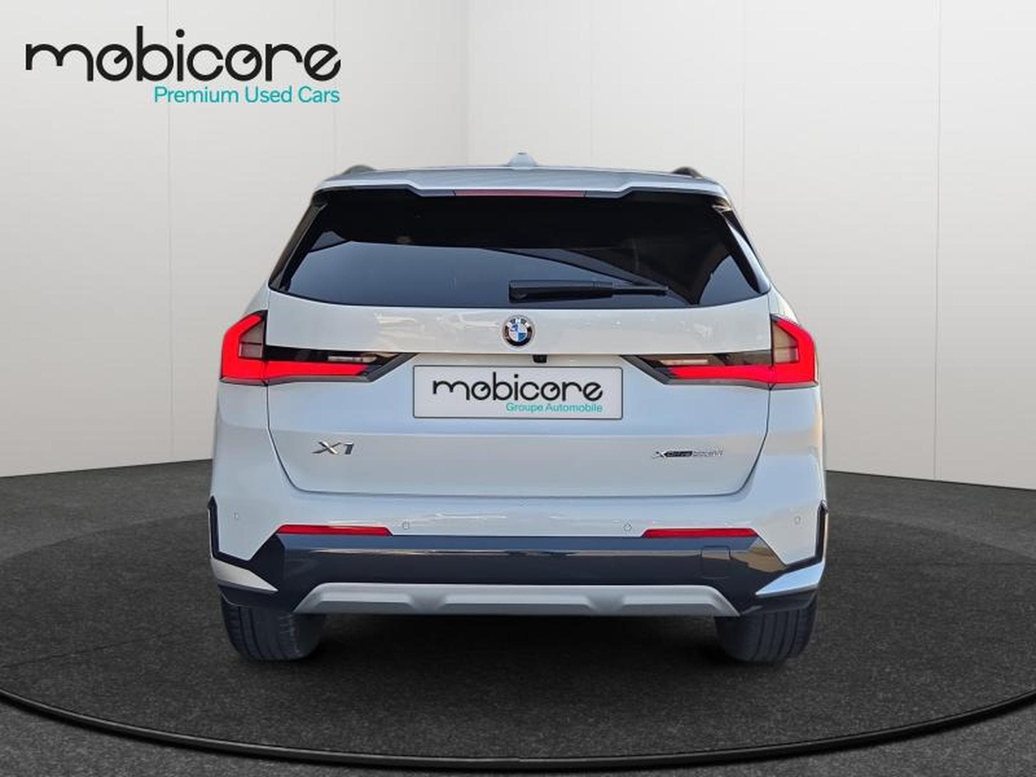 BMW X1 xDrive 23i PACK M/ Essence (2023) - Photo 5