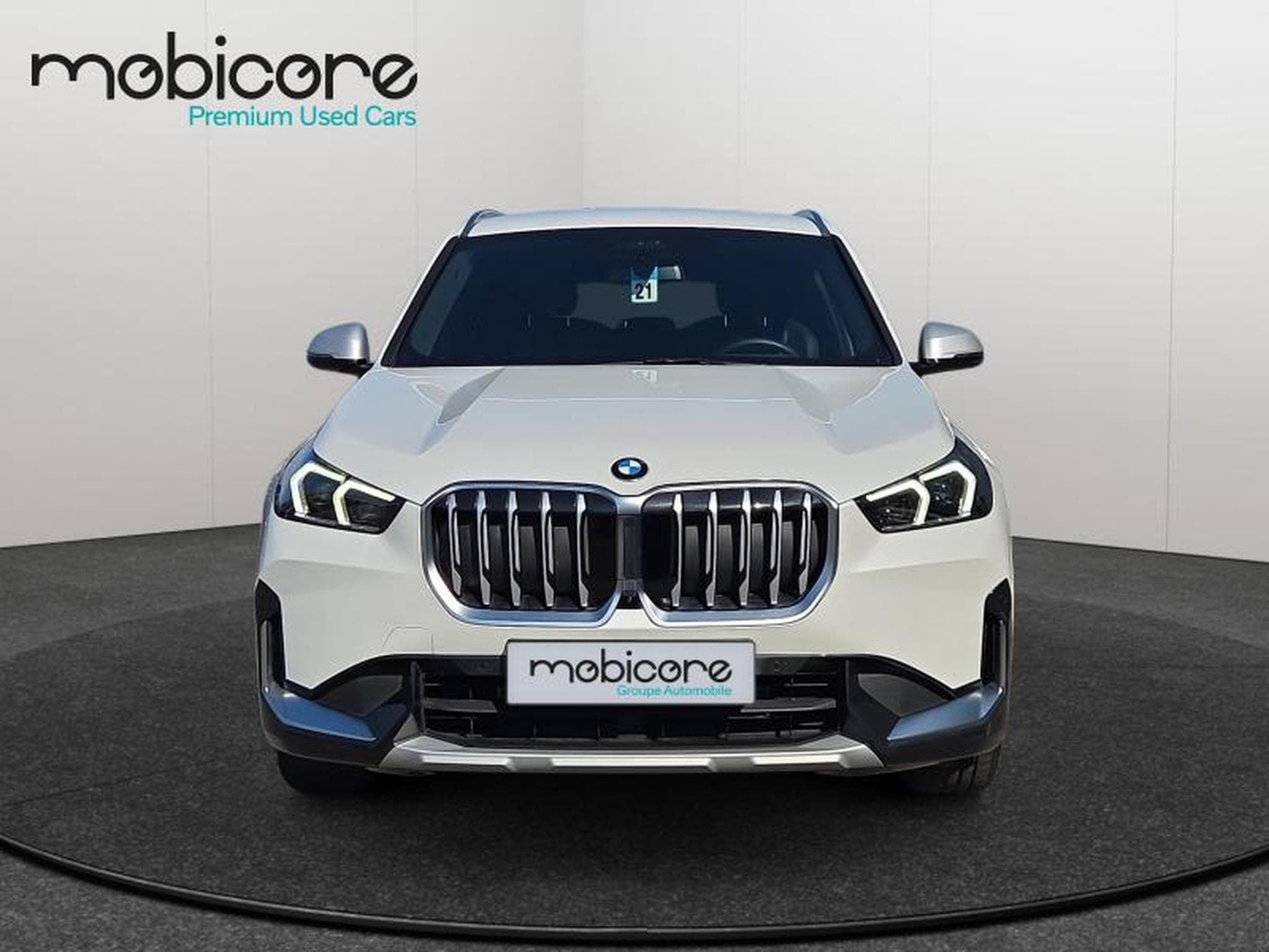BMW X1 xDrive 23i PACK M/ Essence (2023) - Photo 8