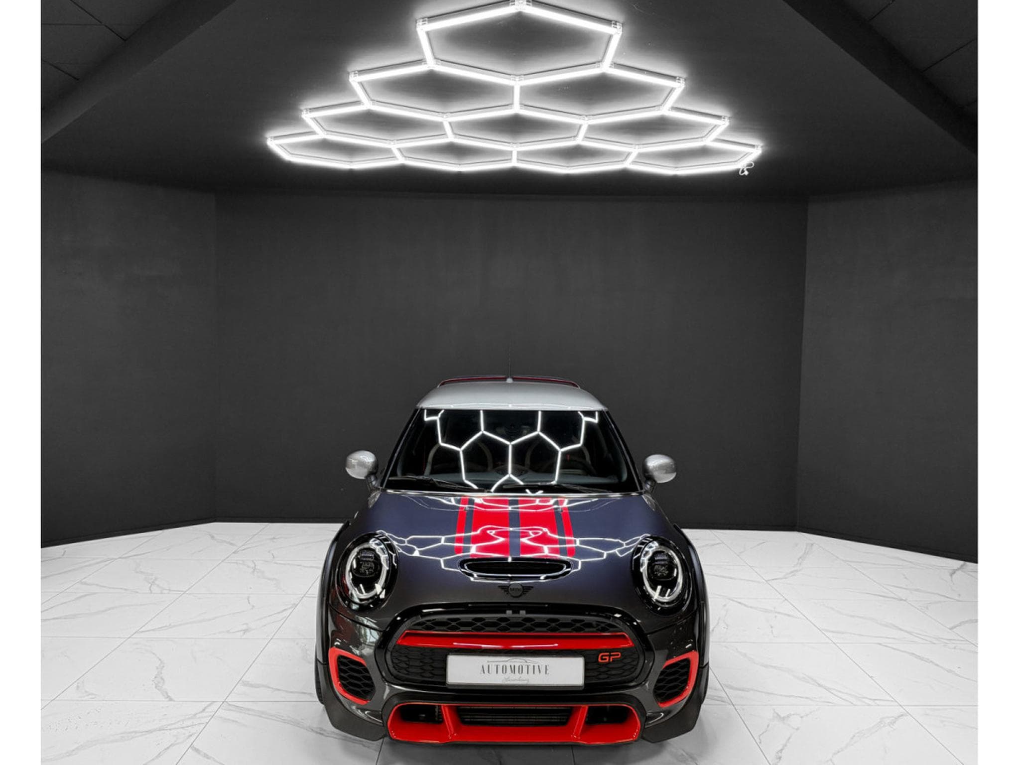 Mini Cooper John Cooper Works JCW GP 1/1433 (2020) - Photo 8