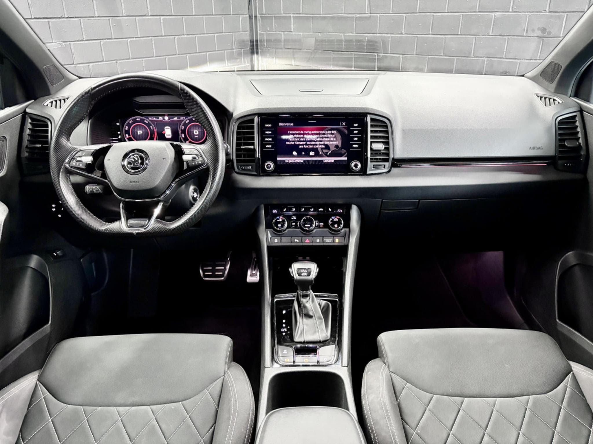 Skoda Karoq Sportline 2.0 TSI 190 CV 4x4 DSG7 *CAM* HAYON * ACC * (2021) - Photo 9