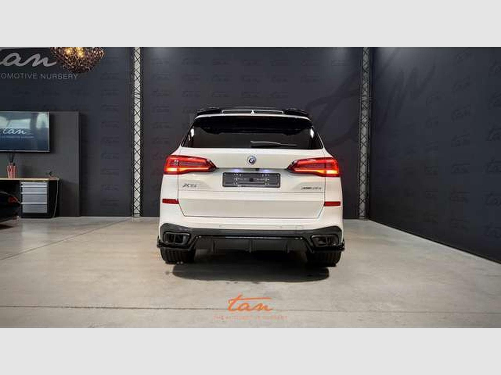 BMW X5 45e xDrive 3.0AS Pack M Sport Full Options + attache remorqu (2023) - Photo 6
