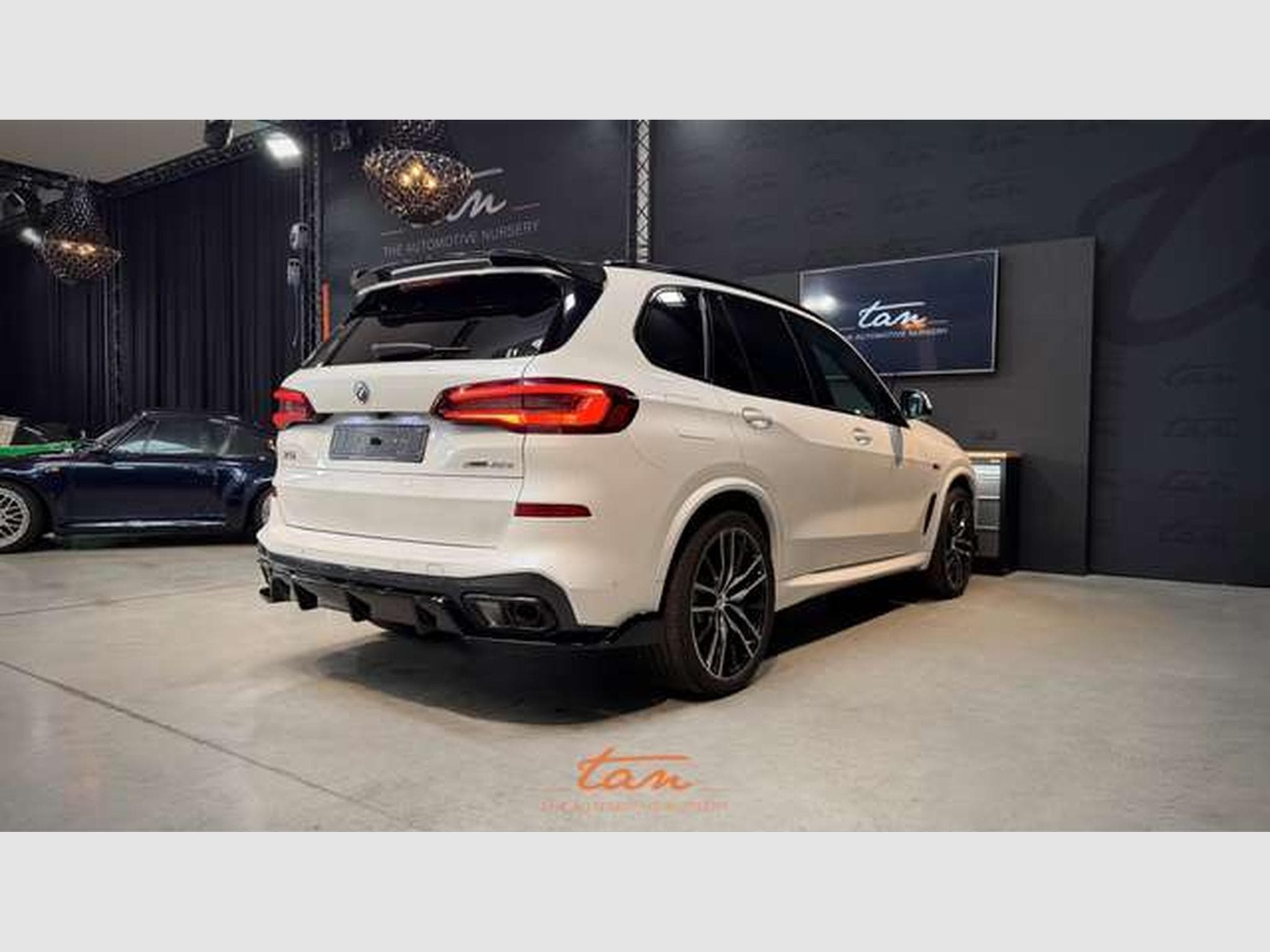 BMW X5 45e xDrive 3.0AS Pack M Sport Full Options + attache remorqu (2023) - Photo 7