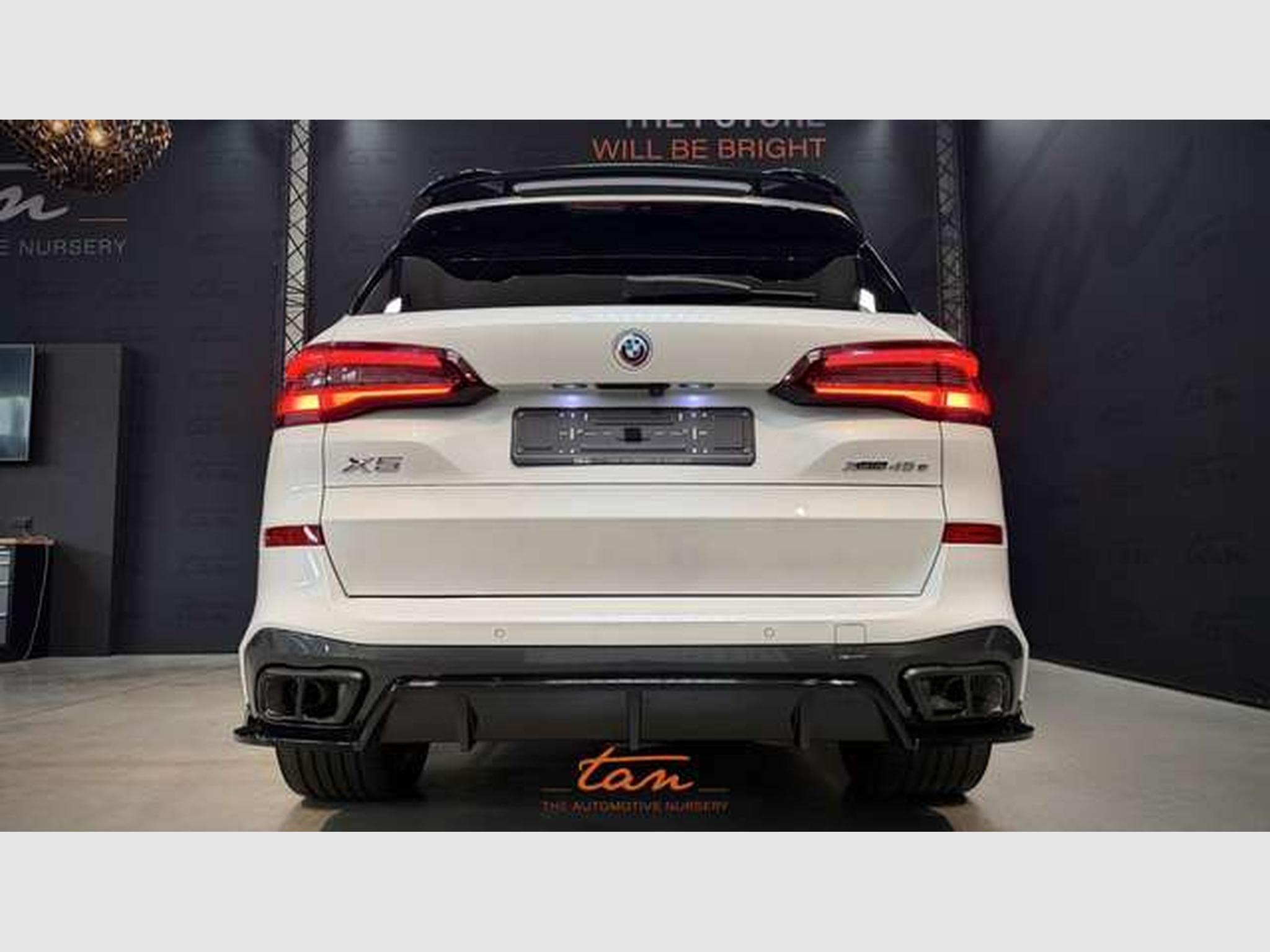 BMW X5 45e xDrive 3.0AS Pack M Sport Full Options + attache remorqu (2023) - Photo 9