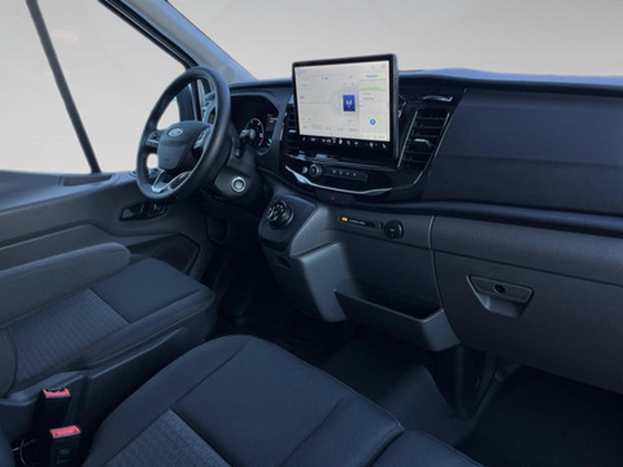 Ford E-Transit Trend (2024) - Photo 5