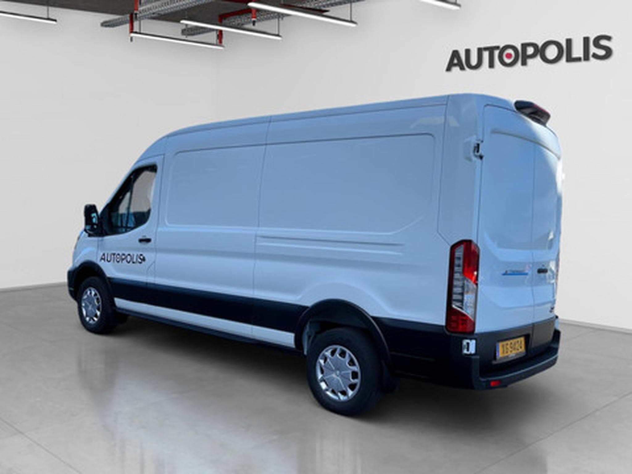 Ford E-Transit Trend (2024) - Photo 11