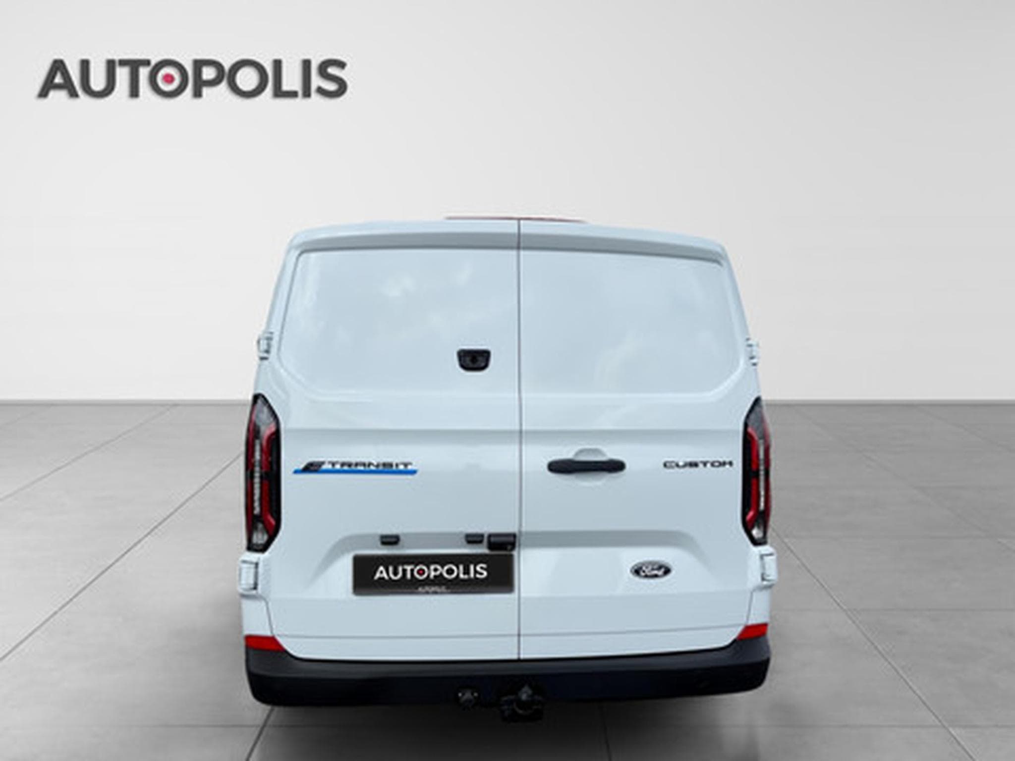Ford Transit Trend 320S (2025) - Photo 8