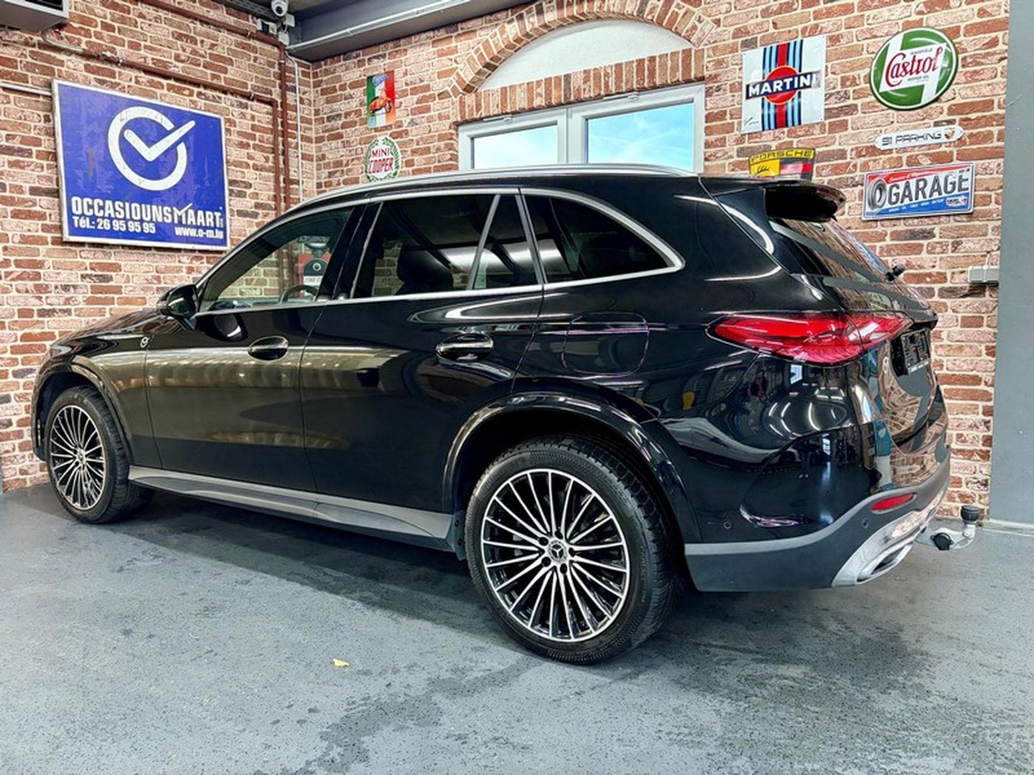 Mercedes GLC 300 GLC 300e 2.0 204cv Auto 4x4 AMG-LINE (2023) - Photo 2