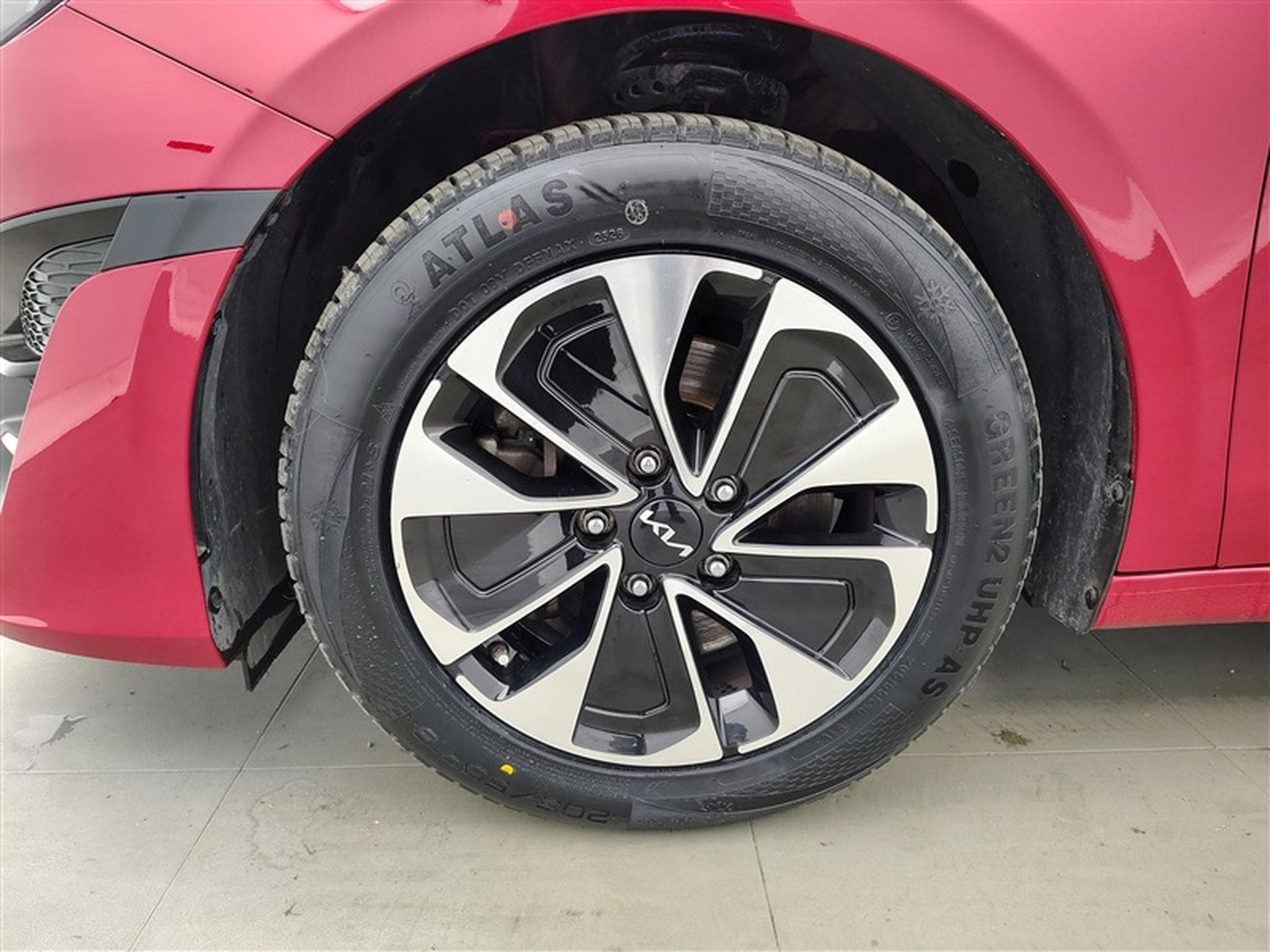 Kia Ceed Sw Ceed SW 1.6 GDi PHEV DCT Navi / Led (2022) - Photo 6