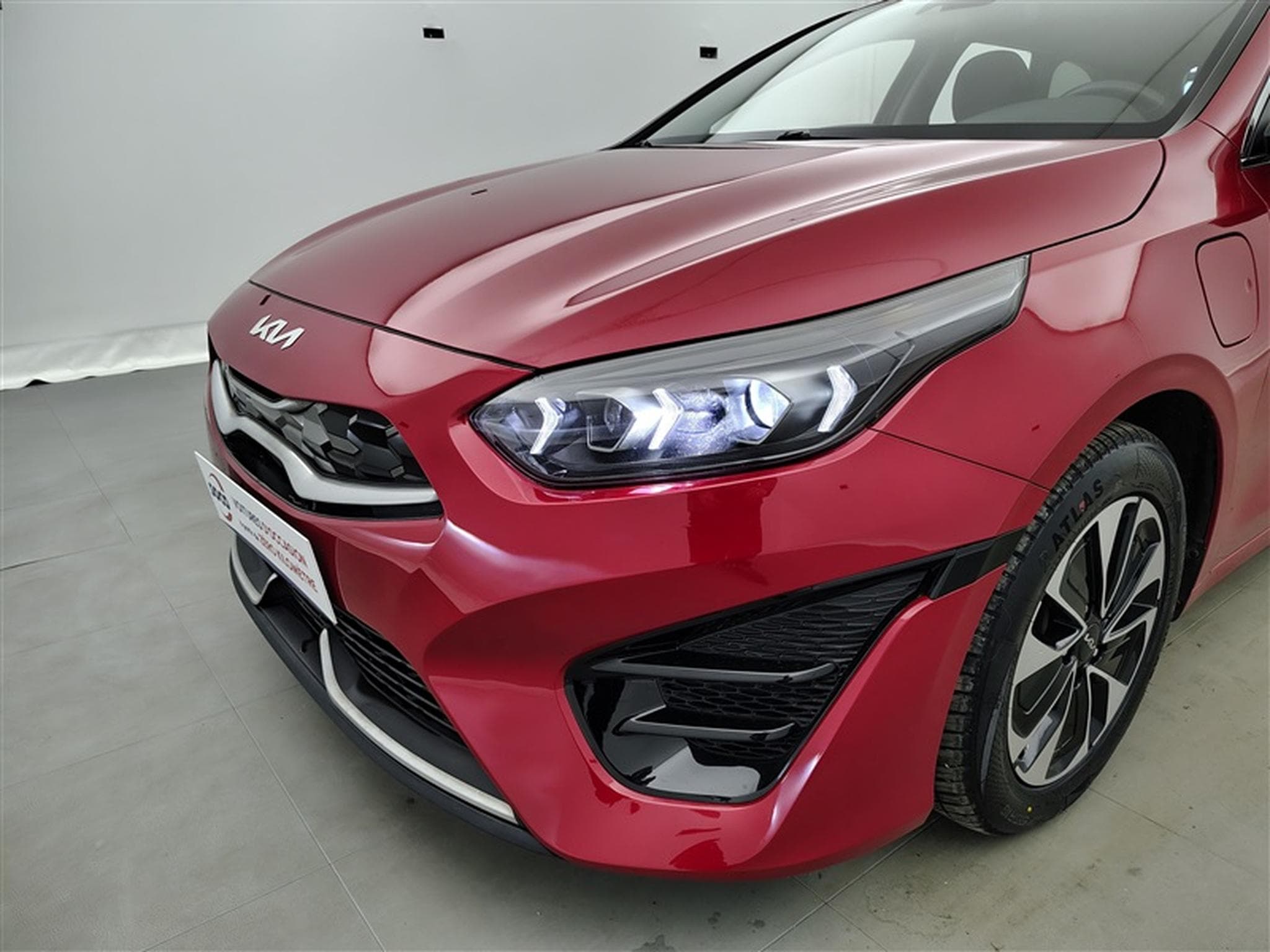 Kia Ceed Sw Ceed SW 1.6 GDi PHEV DCT Navi / Led (2022) - Photo 15