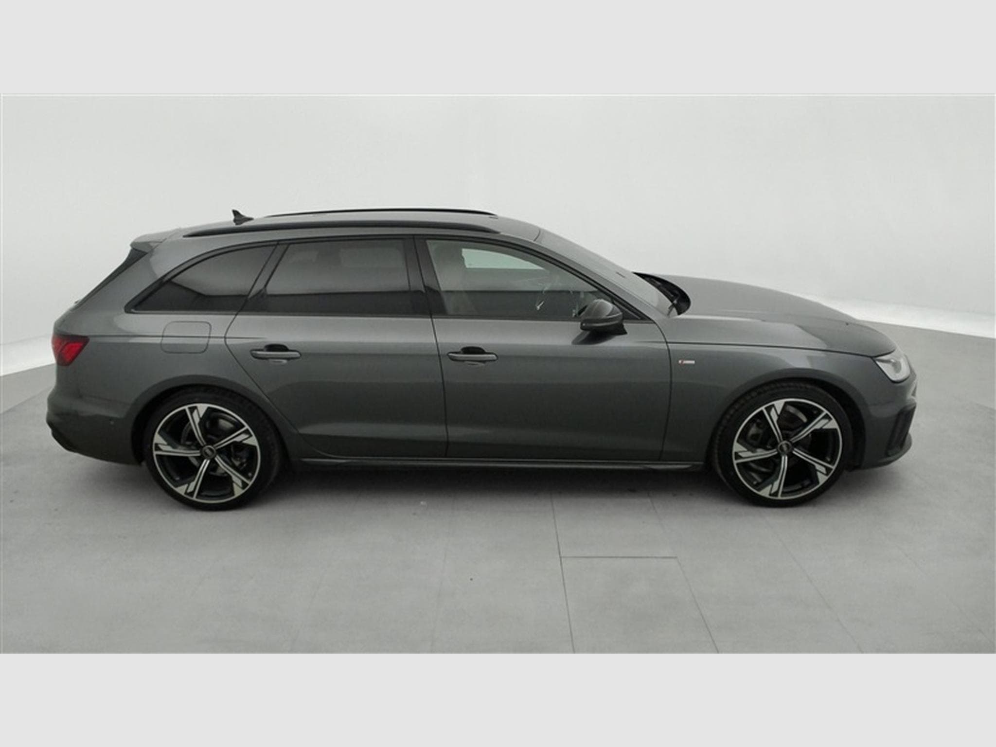 Audi A4 35 TFSi S-Line S tronic PANO/CARPLAY/CAM/Sieges Ch (2023) - Photo 24