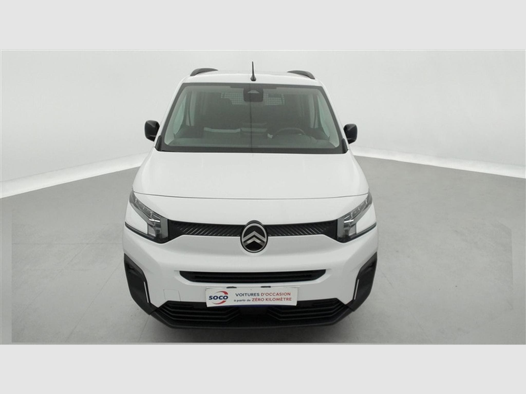 Citroen Berlingo 1.5 HDi Multispace CARPLAY / FULL LED / CAMERA / JA 16" (2026) - Photo 4