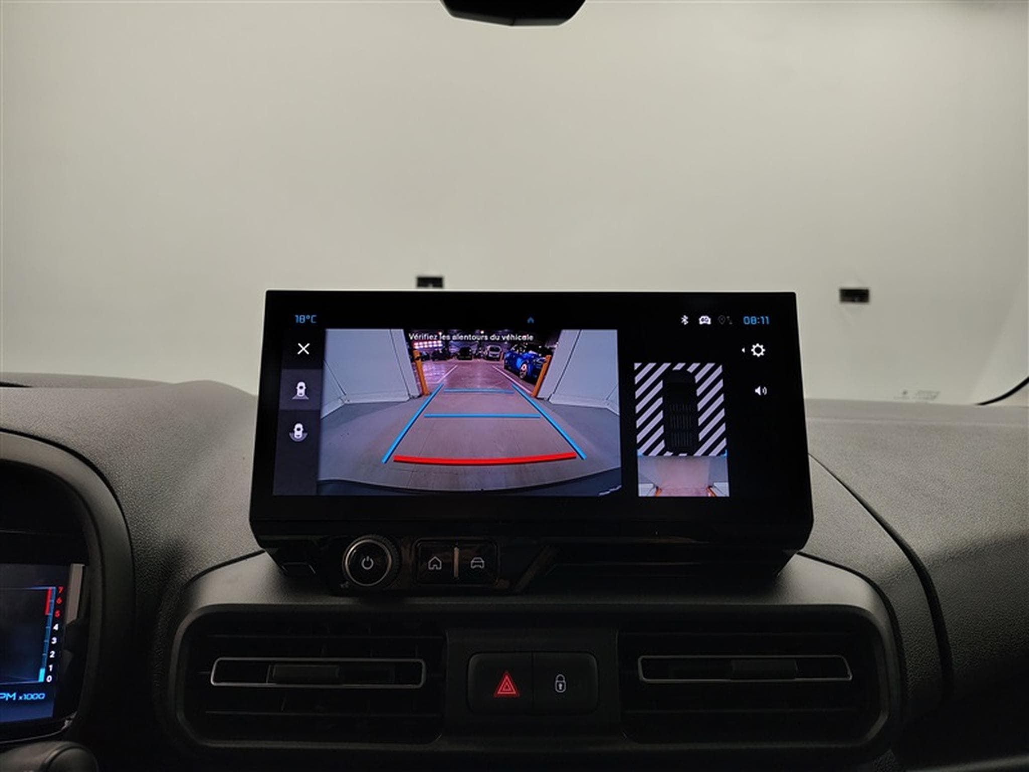 Citroen Berlingo 1.5 HDi Multispace CARPLAY / FULL LED / CAMERA / JA 16" (2026) - Photo 17