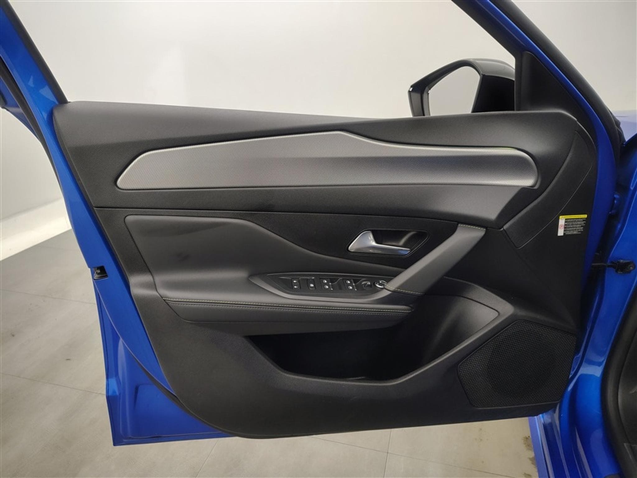 Peugeot 308 1.5 BlueHDi GT Line (2022) - Photo 16