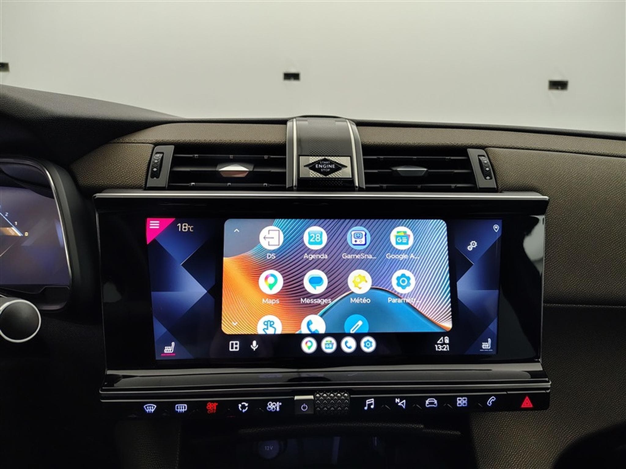 DS Automobiles DS7 1.2 PureTech 130cv EAT8 SoChic NAVI / CAMERA / CARPLAY (2021) - Photo 21