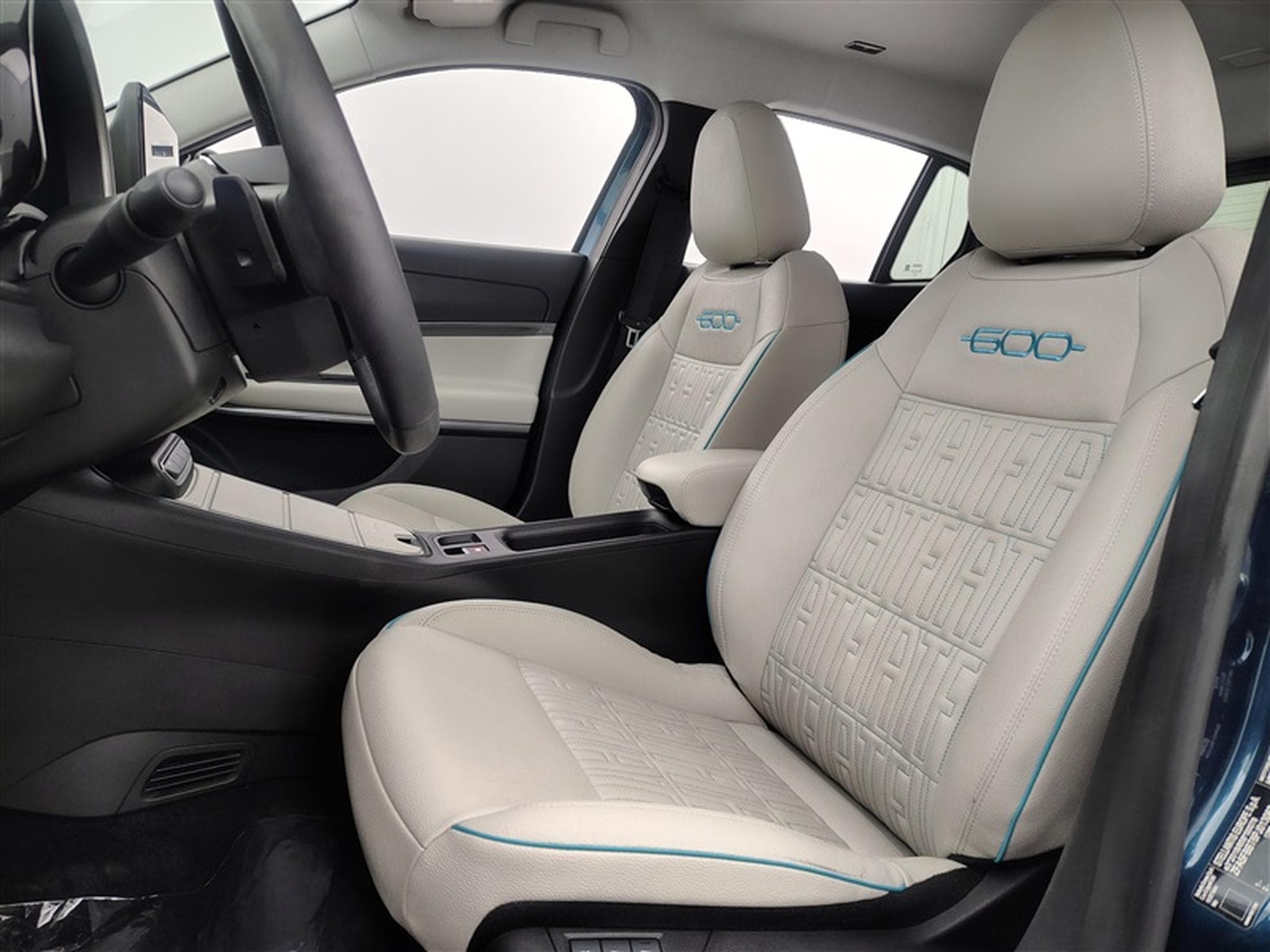 Fiat 600 1.2 Hybrid DCT (2024) - Photo 7