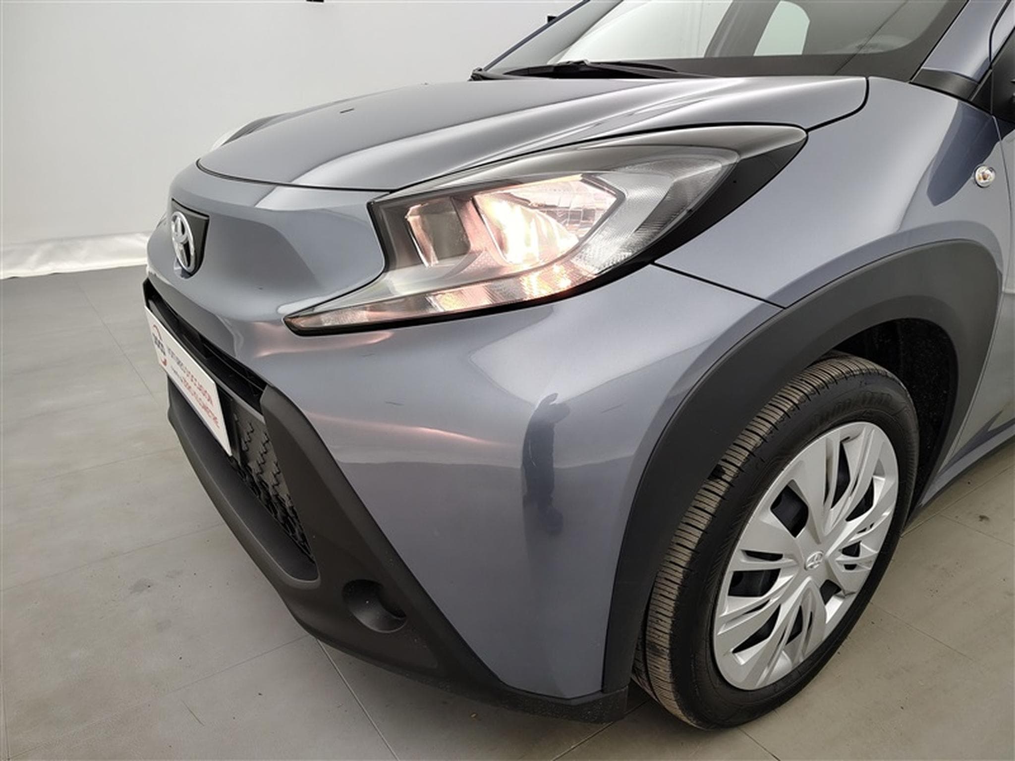 Toyota Aygo 1.0i CVT OLAY HD Clim/ CarPlay / Céméra / ... (2025) - Photo 15