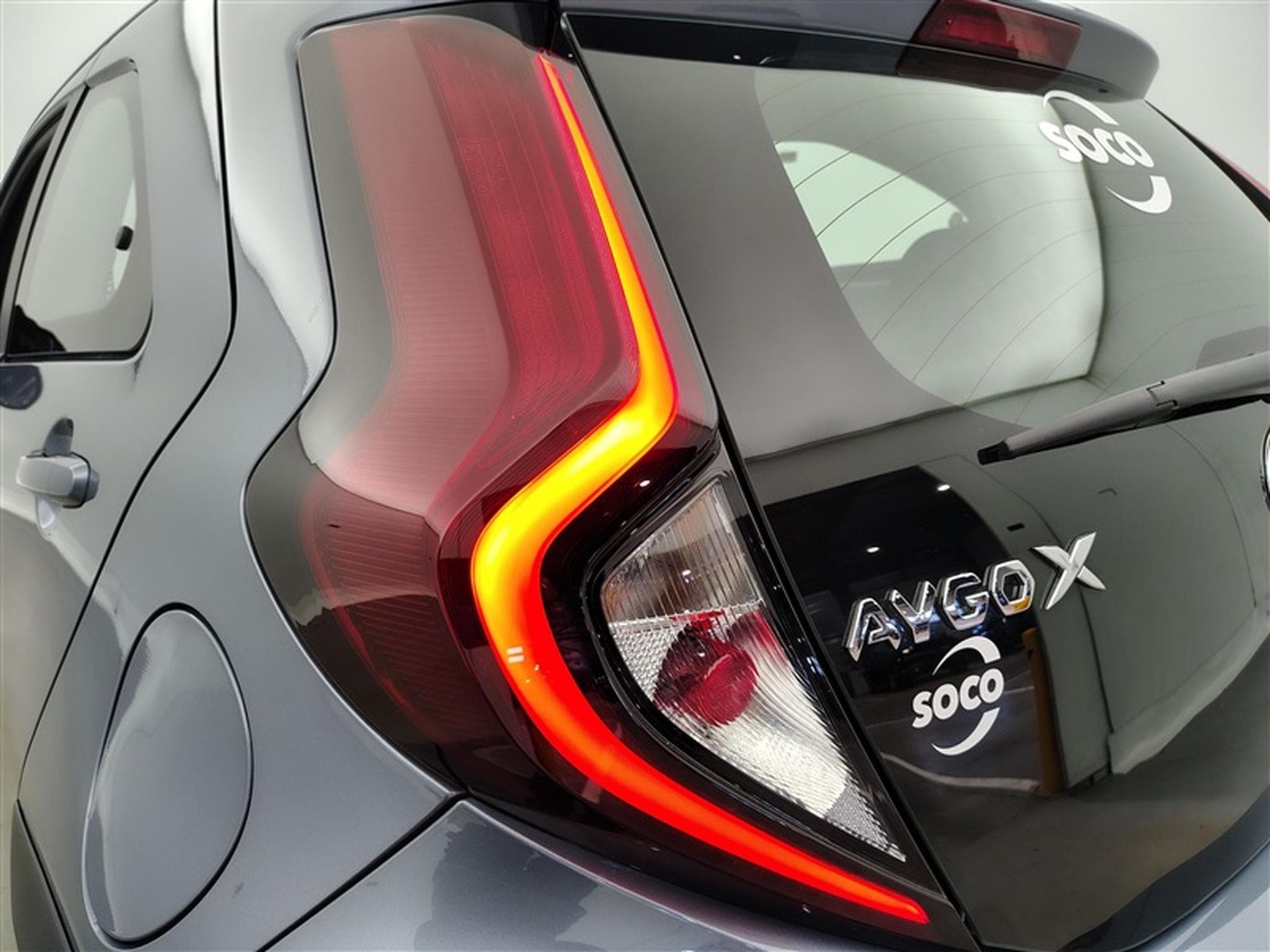 Toyota Aygo 1.0i CVT OLAY HD Clim/ CarPlay / Céméra / ... (2025) - Photo 16