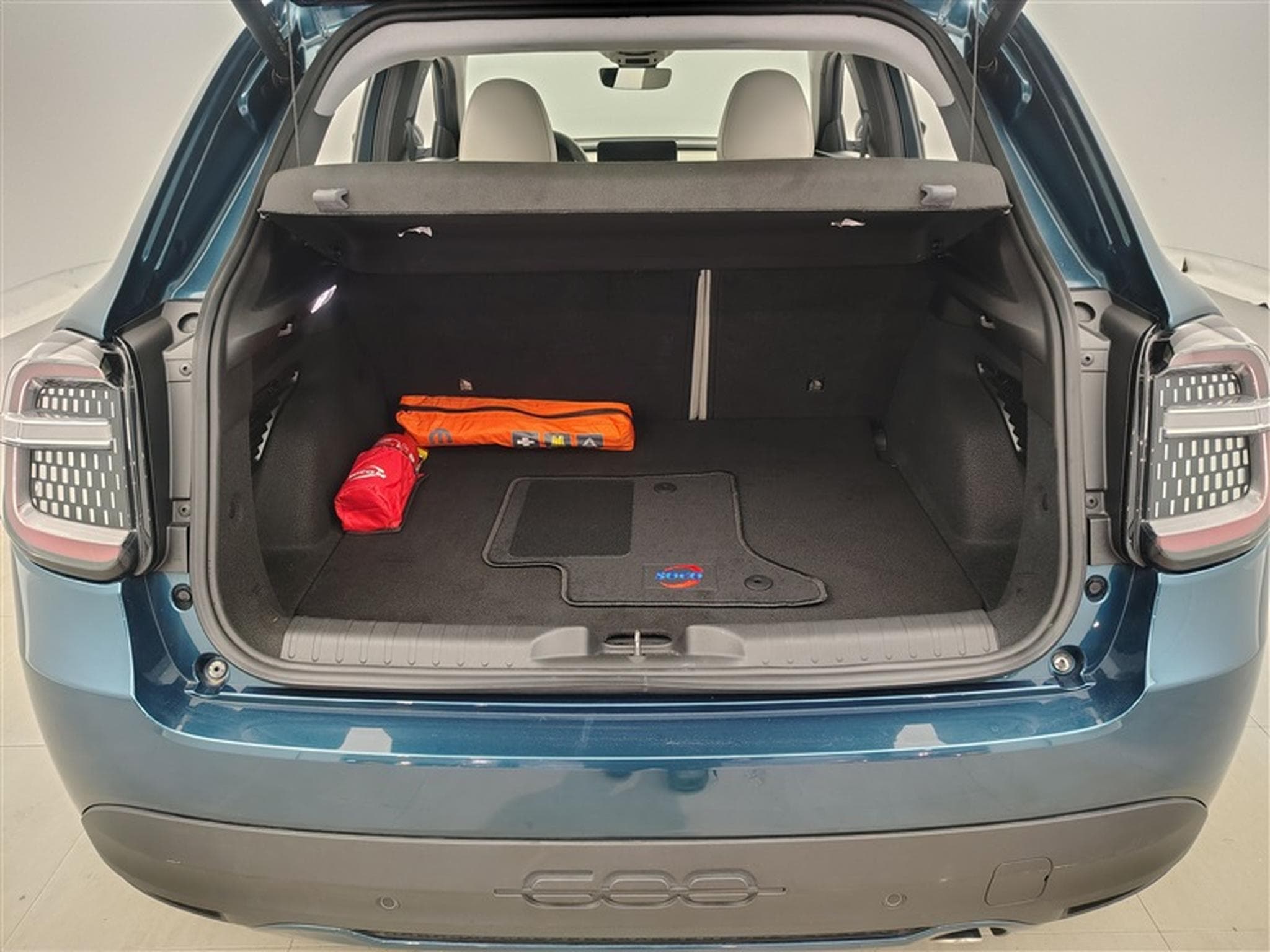 Fiat 600 1.2 Hybrid DCT (2024) - Photo 14