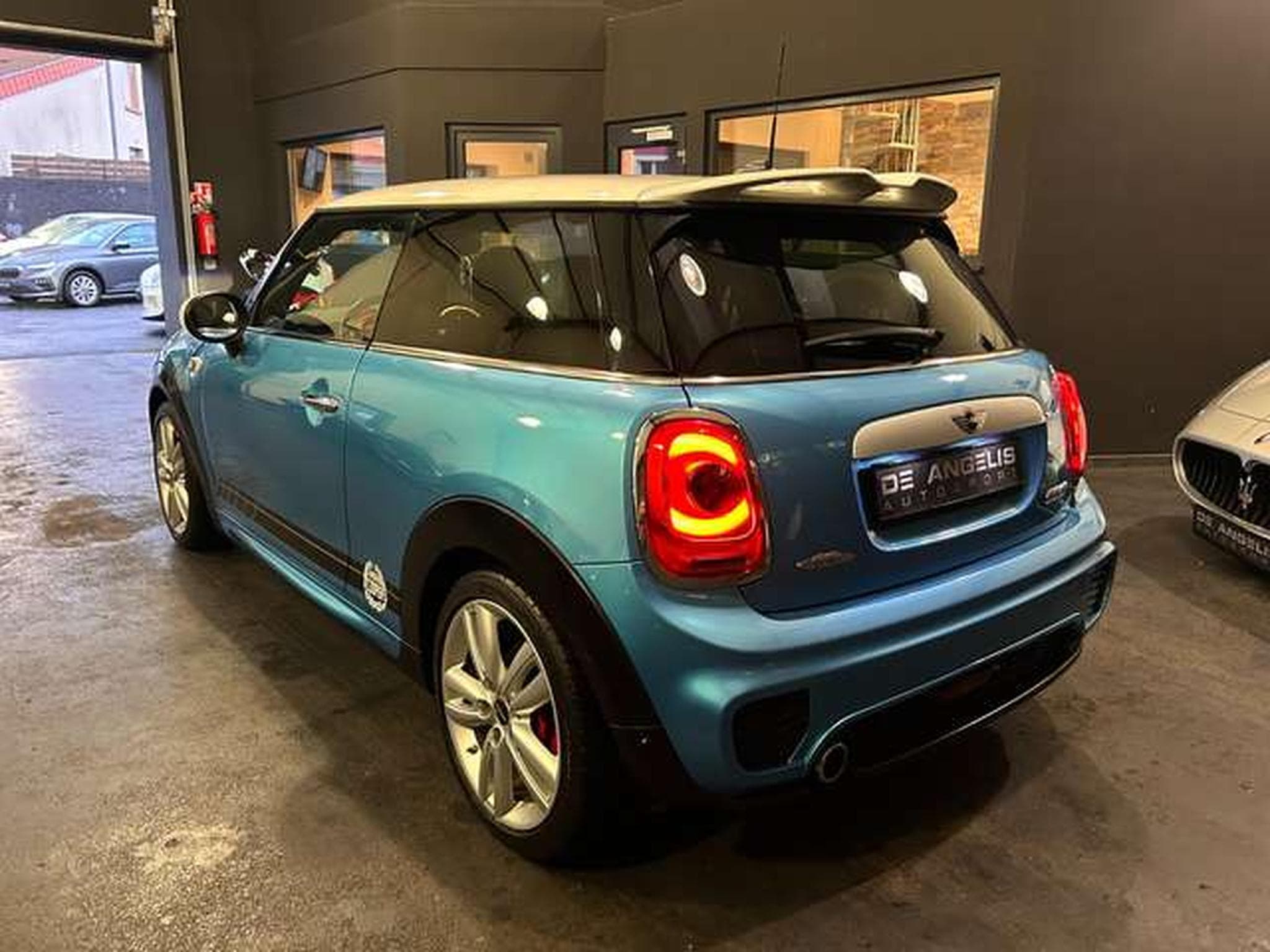 MINI Cooper Cooper JCW (2015) - Photo 6