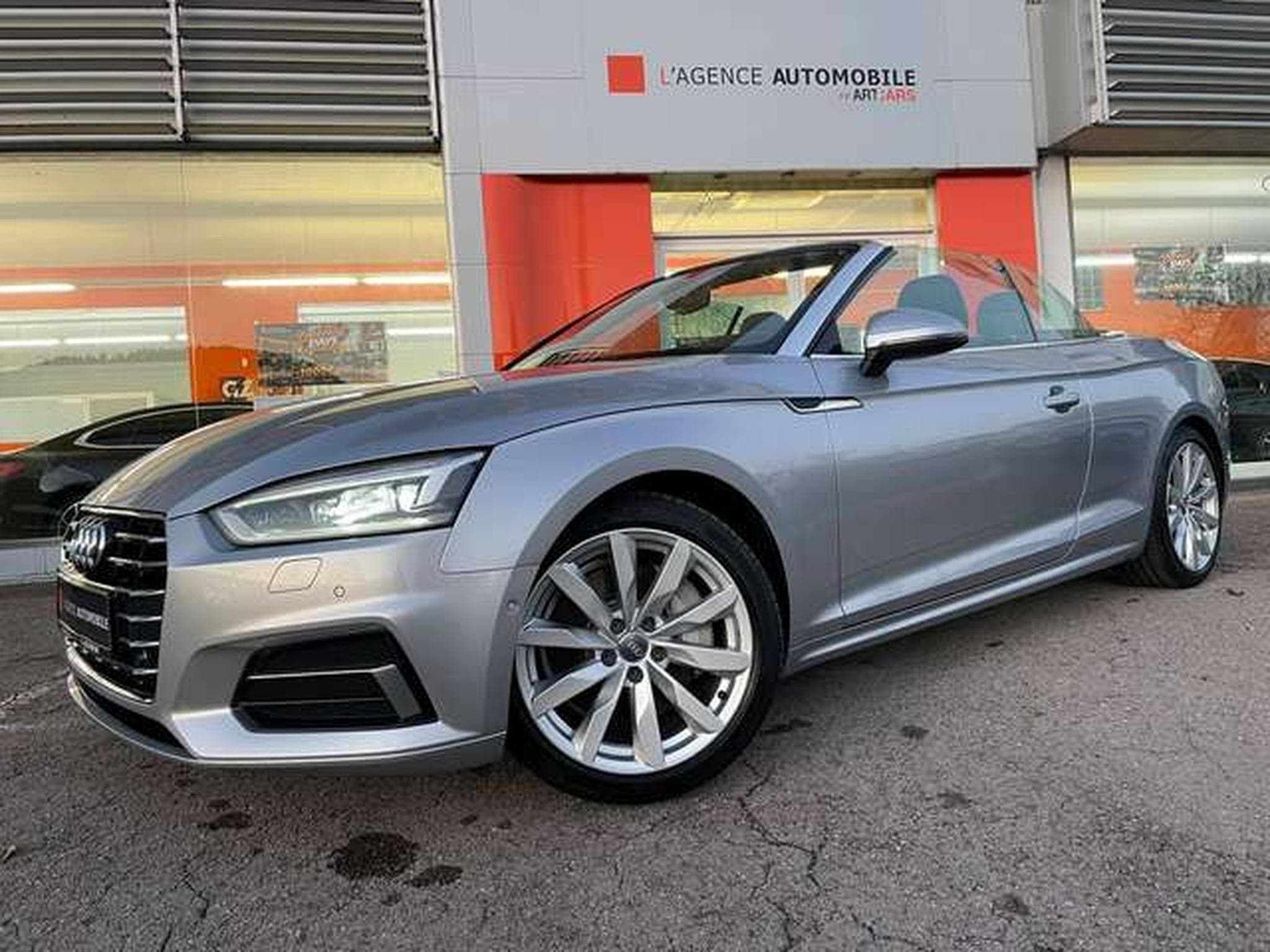 Audi A5 A5 Cabrio 2.0 TFSI QUATTRO S-Line - JUSQU'A 36 MOIS DE GARAN (2018) - Photo 2