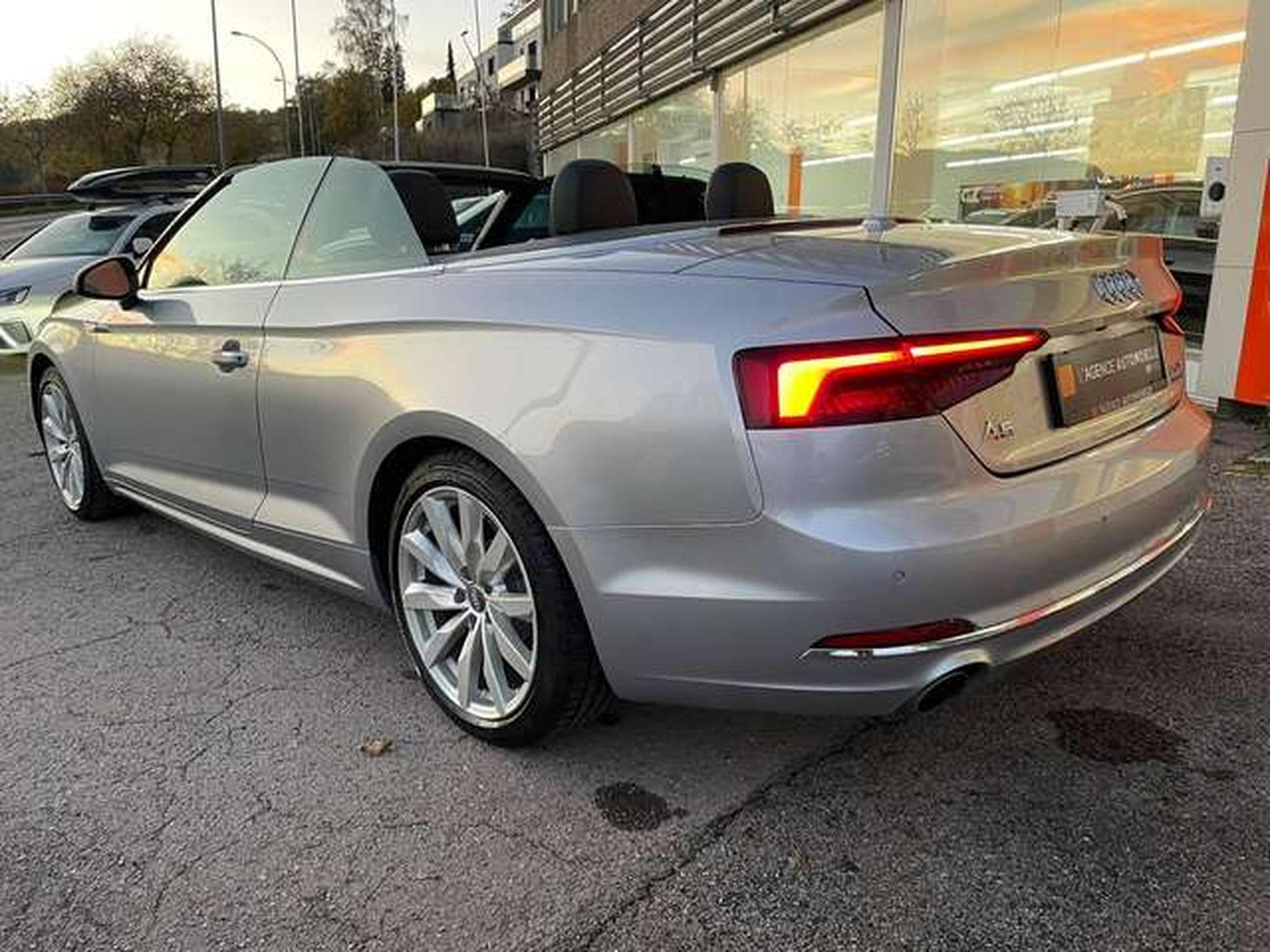 Audi A5 A5 Cabrio 2.0 TFSI QUATTRO S-Line - JUSQU'A 36 MOIS DE GARAN (2018) - Photo 12