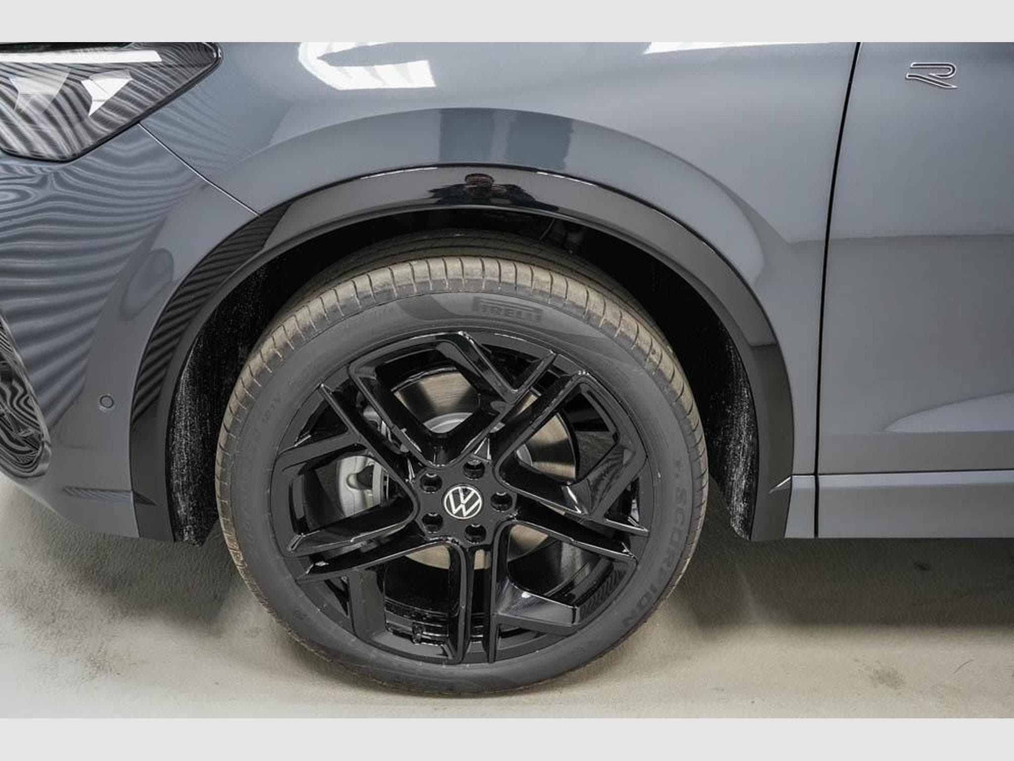 VW Tiguan 2,0 TDI DSG (2025) - Photo 5