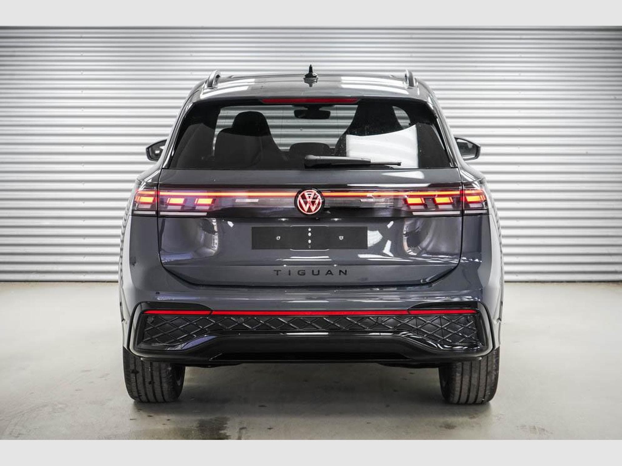VW Tiguan 2,0 TDI DSG (2025) - Photo 4