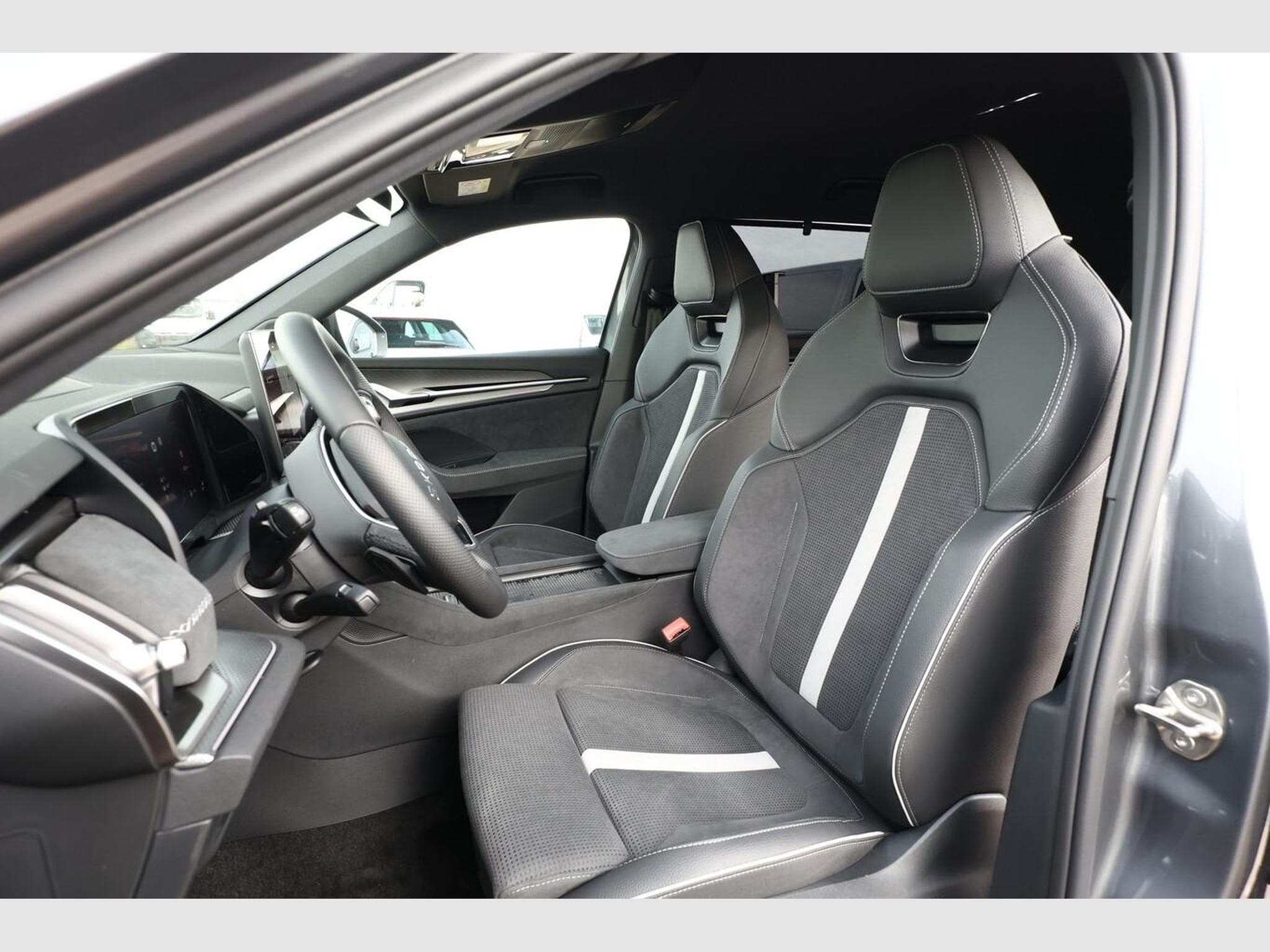 Skoda Kodiaq Sportline (2026) - Photo 6