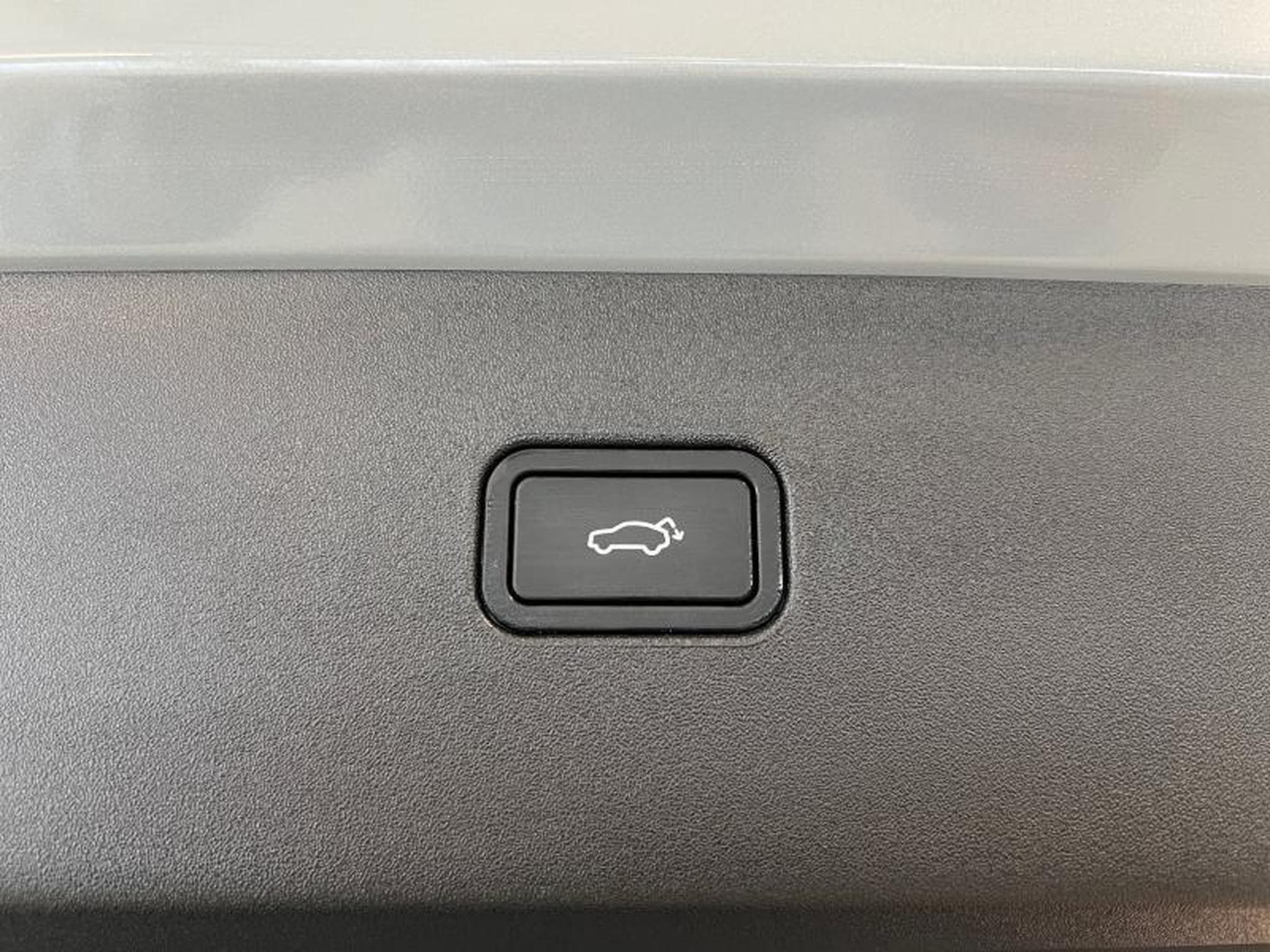 Volvo EX30 Twin motor performance avec kit HEICO (2025) - Photo 17