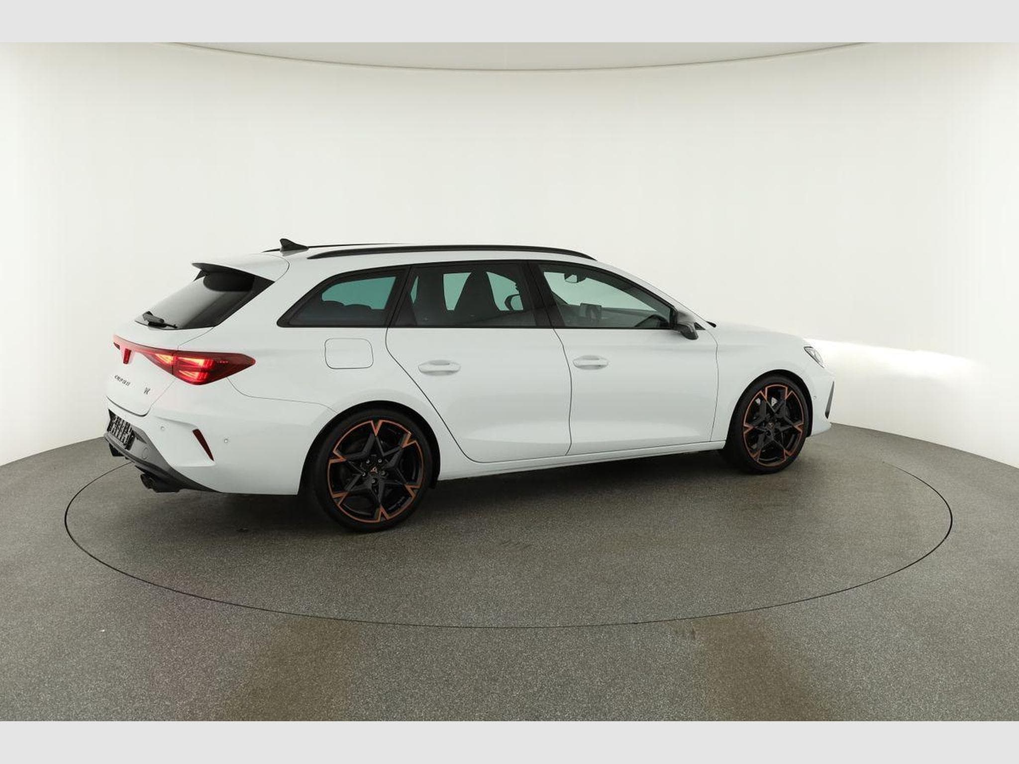 Cupra Leon 2.0 TSI 245 kW 4Drive VZ (2025) - Photo 20