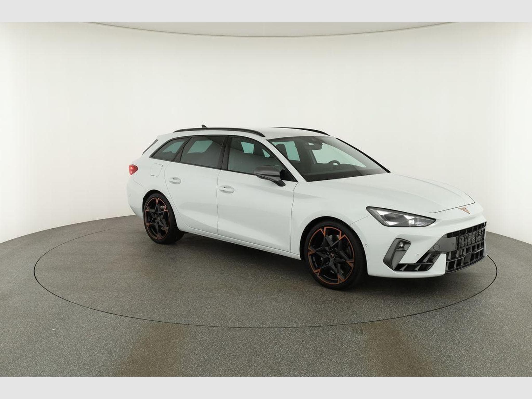 Cupra Leon 2.0 TSI 245 kW 4Drive VZ (2025) - Photo 25