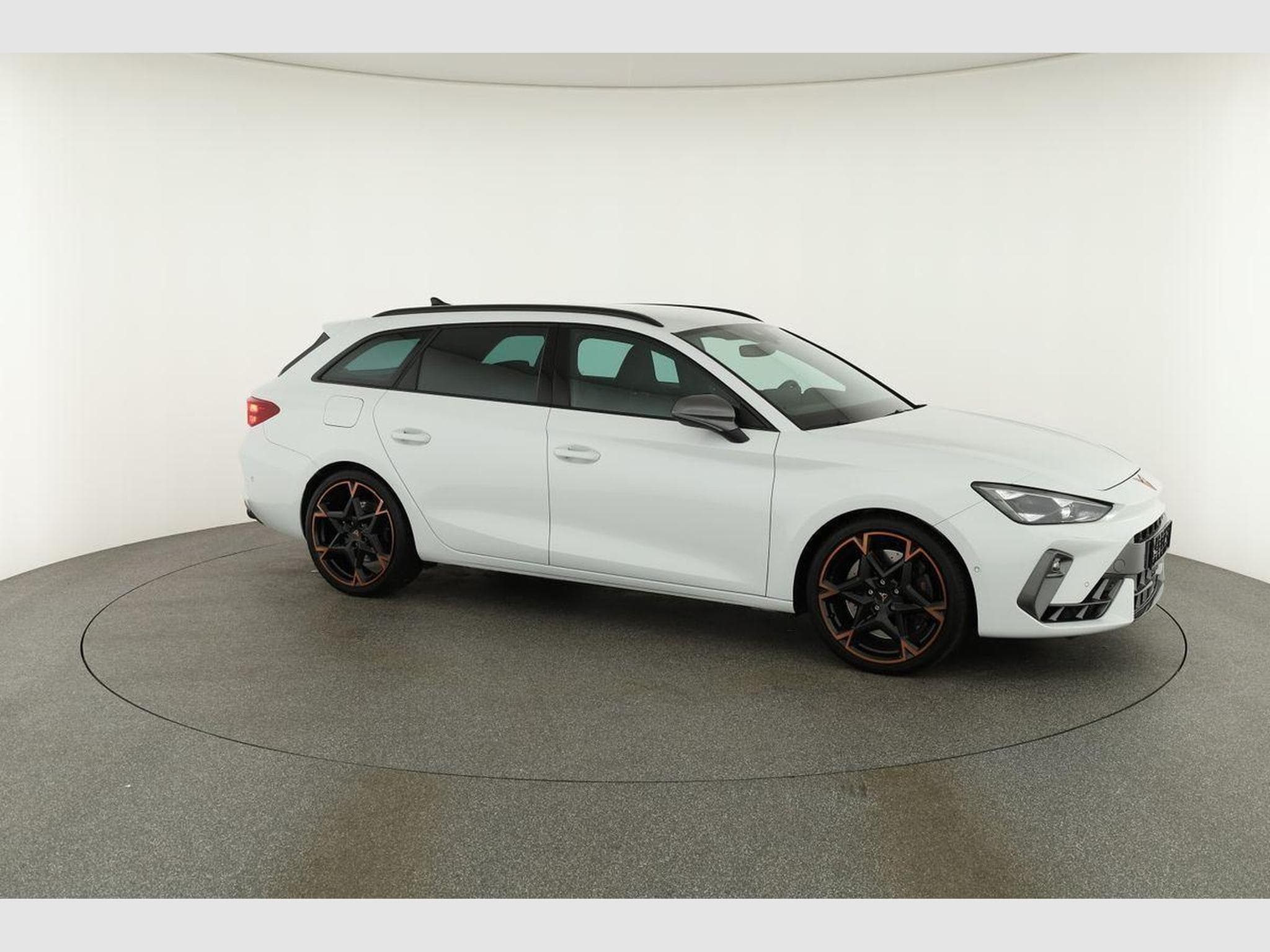 Cupra Leon 2.0 TSI 245 kW 4Drive VZ (2025) - Photo 24