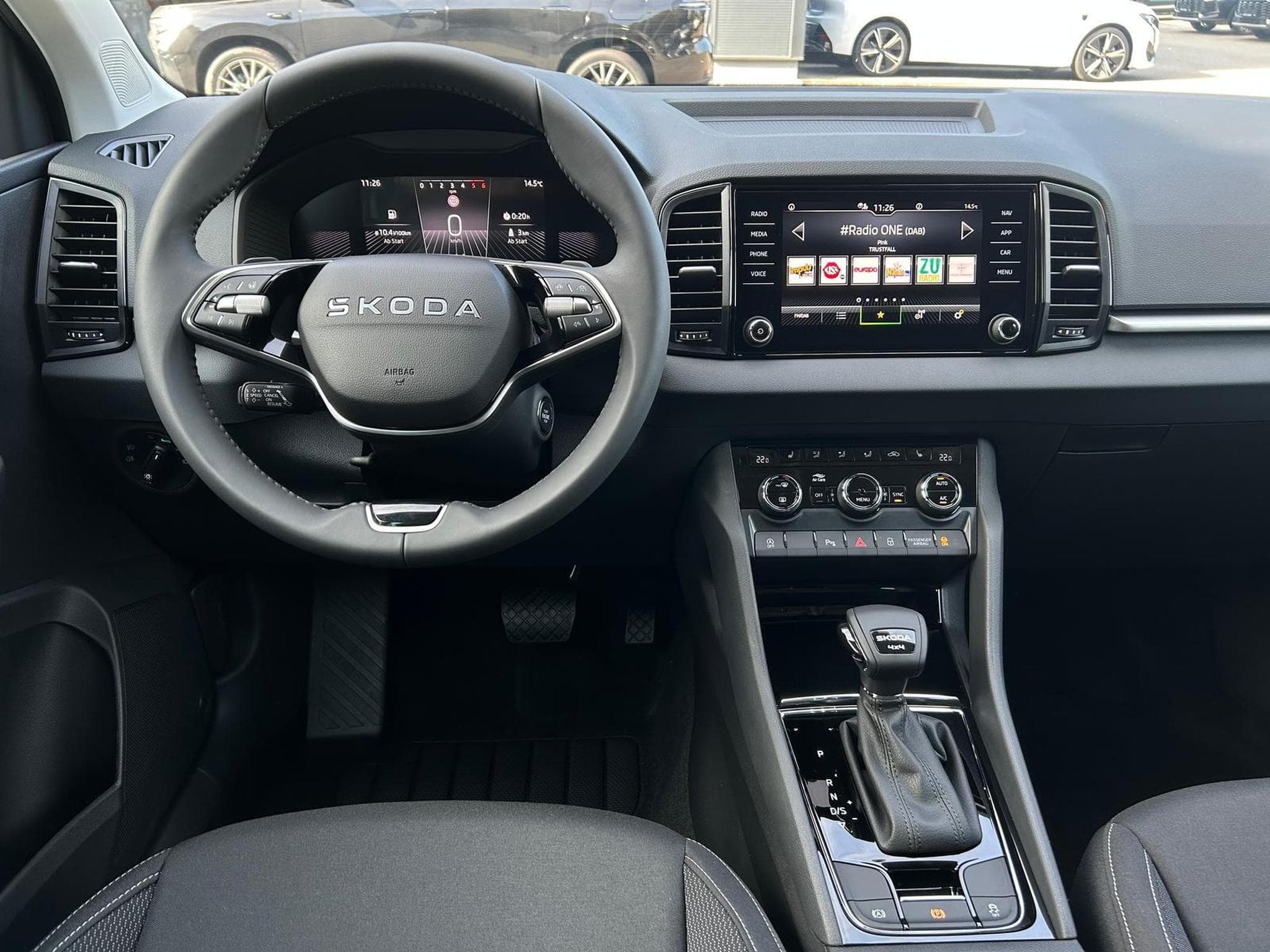 Skoda Karoq Selection (2026) - Photo 8