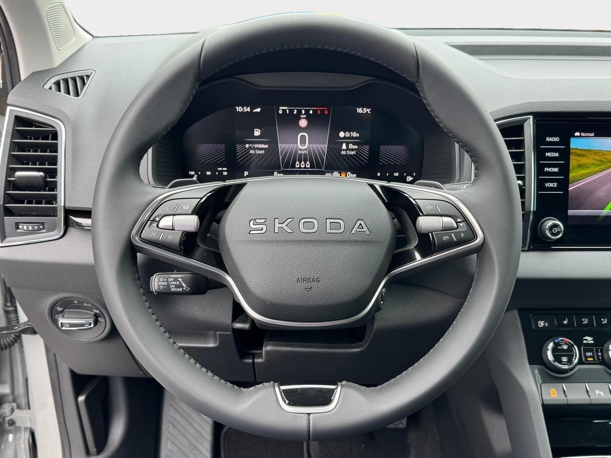 Skoda Karoq Extra Plus (2026) - Photo 11