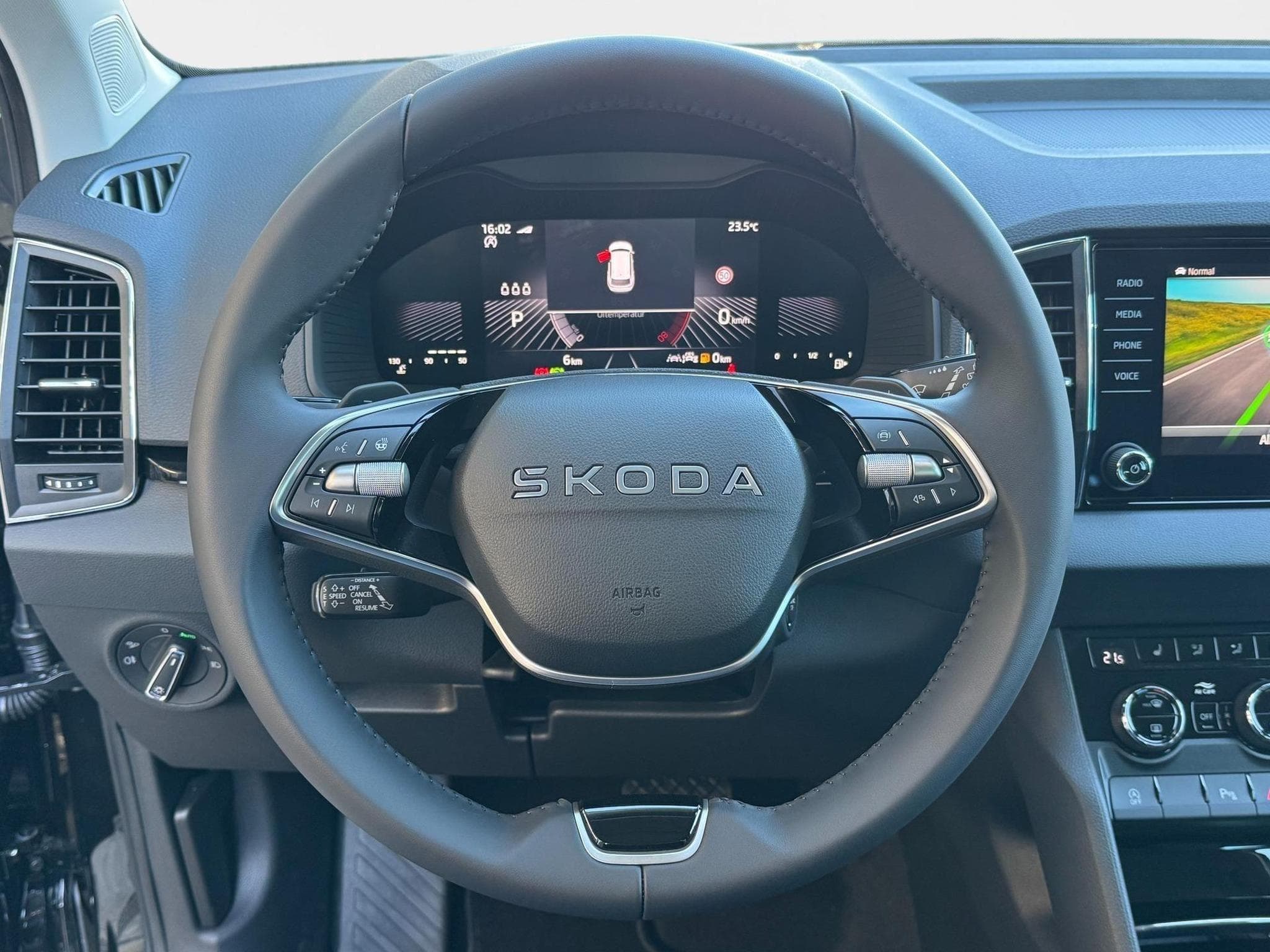 Skoda Karoq Extra Plus (2026) - Photo 11