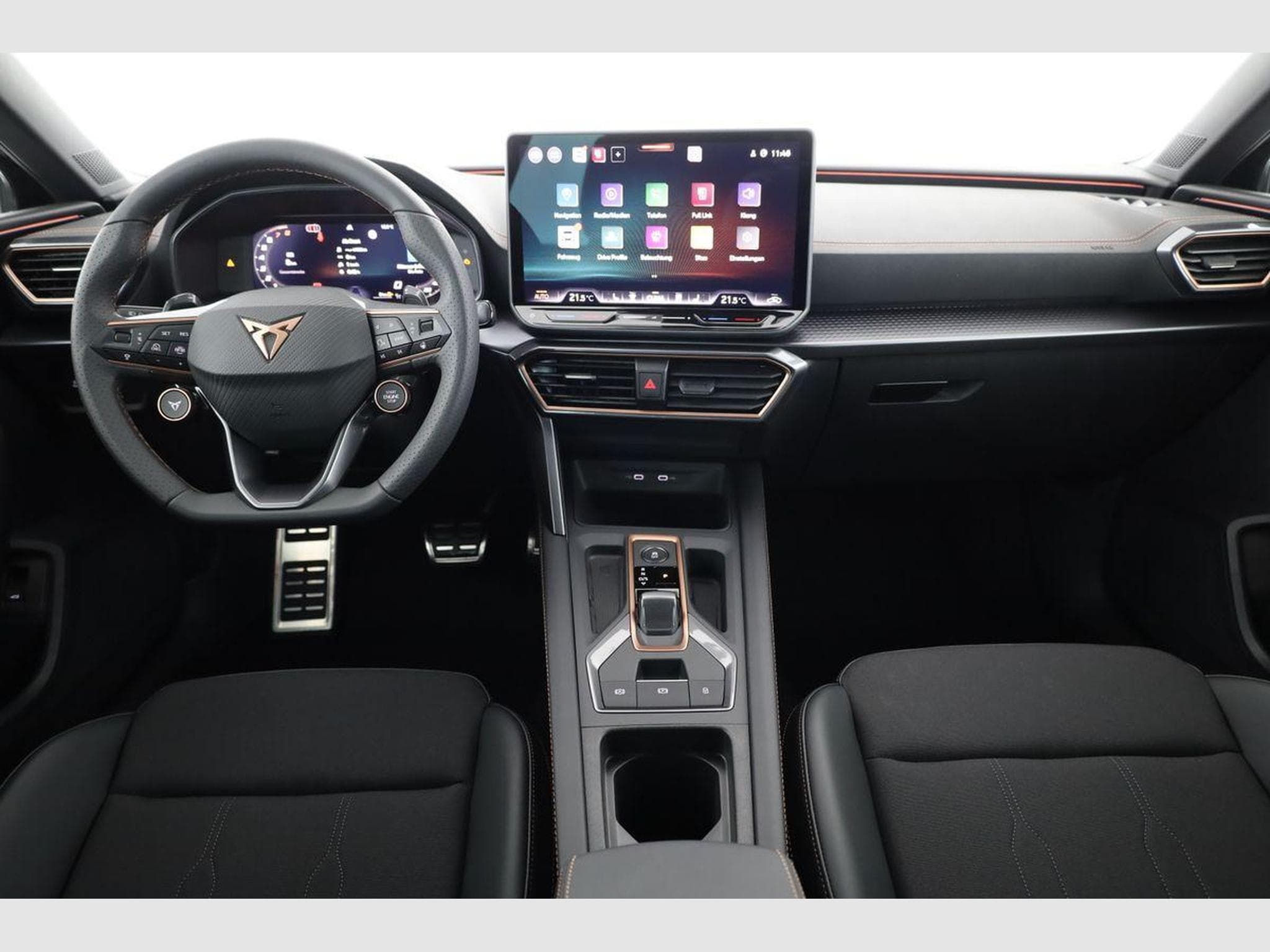 Cupra Leon 2.0 TSI 150 kW 4Drive (2026) - Photo 4