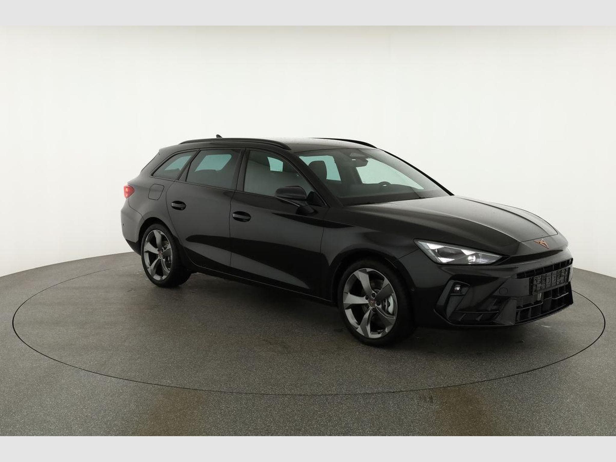 Cupra Leon 2.0 TSI 150 kW 4Drive (2026) - Photo 25