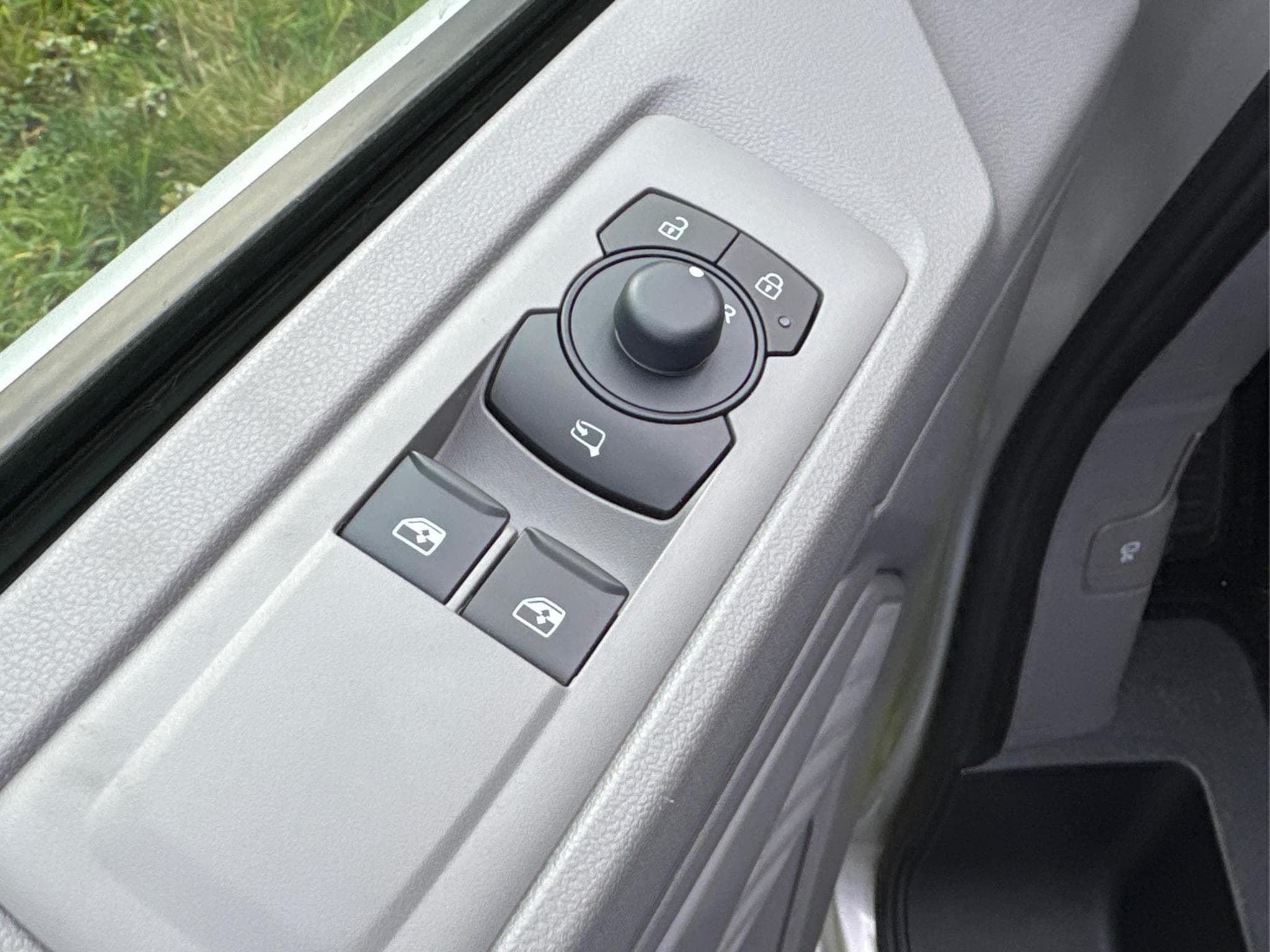 VW T7 Kombi Kombi (2026) - Photo 11